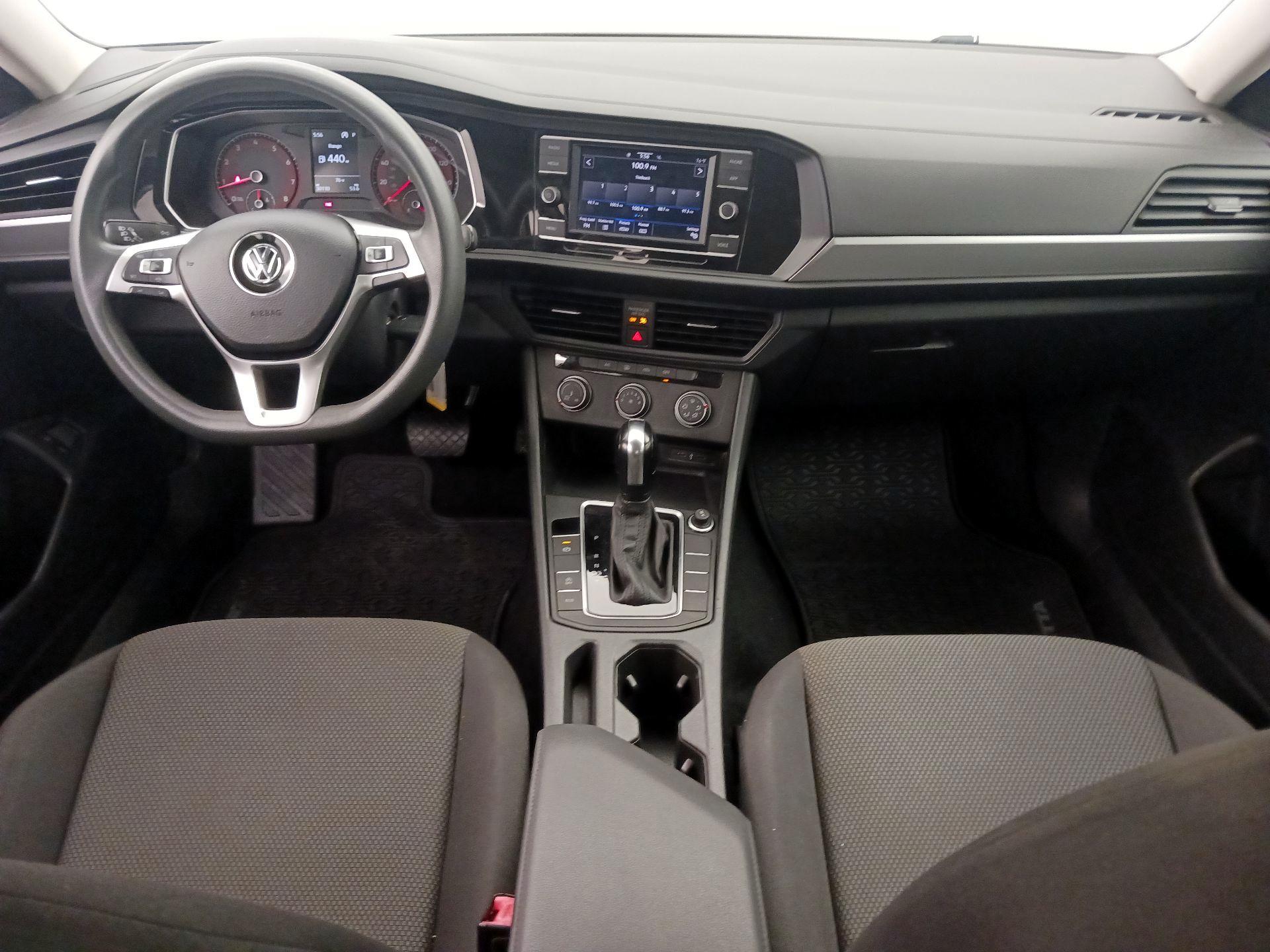 Thumbnail: 2021 Volkswagen Jetta - 9
