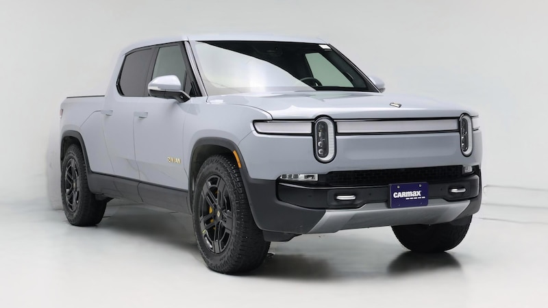 2022 Rivian R1T Adventure Hero Image