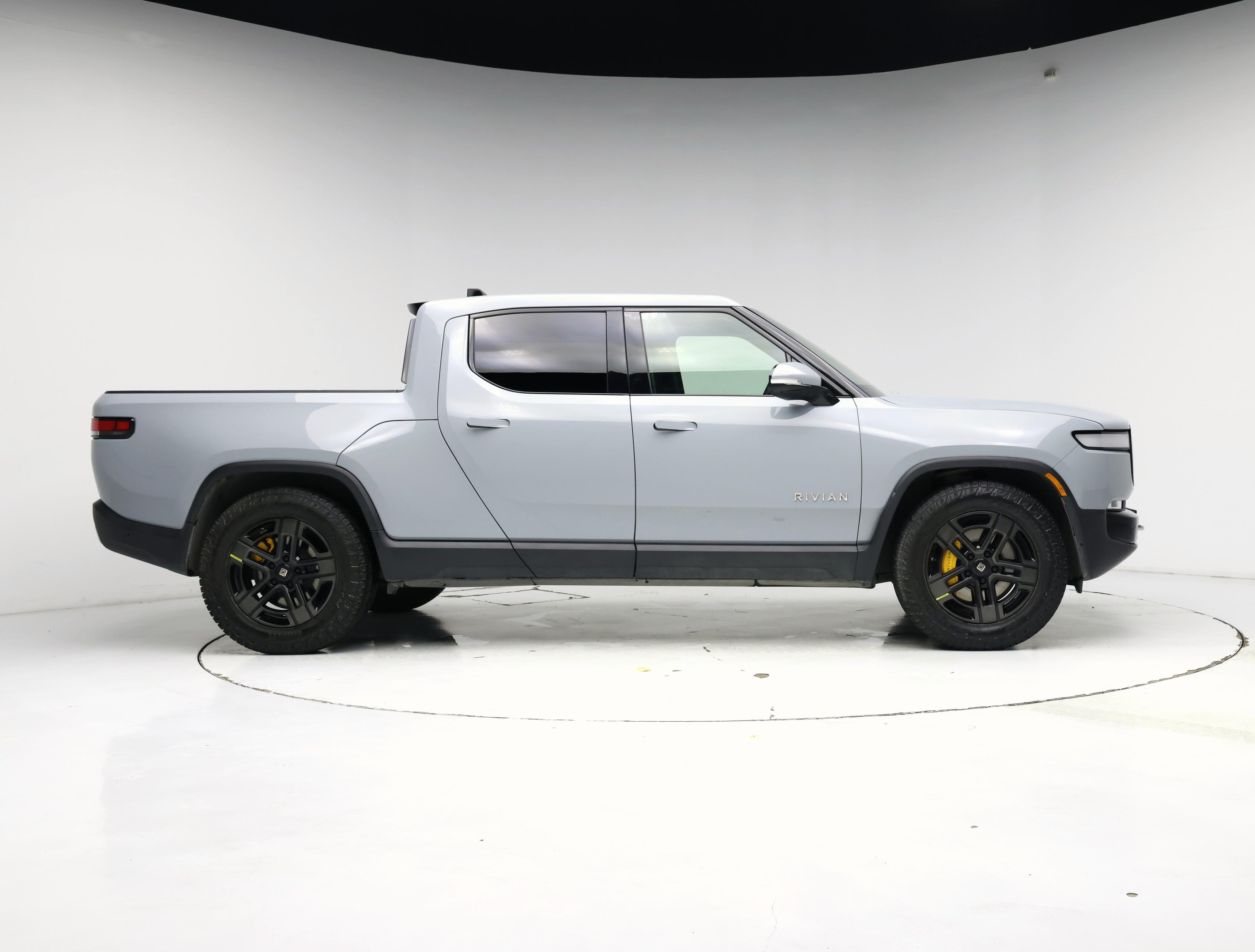 Thumbnail: 2022 Rivian R1T - 7