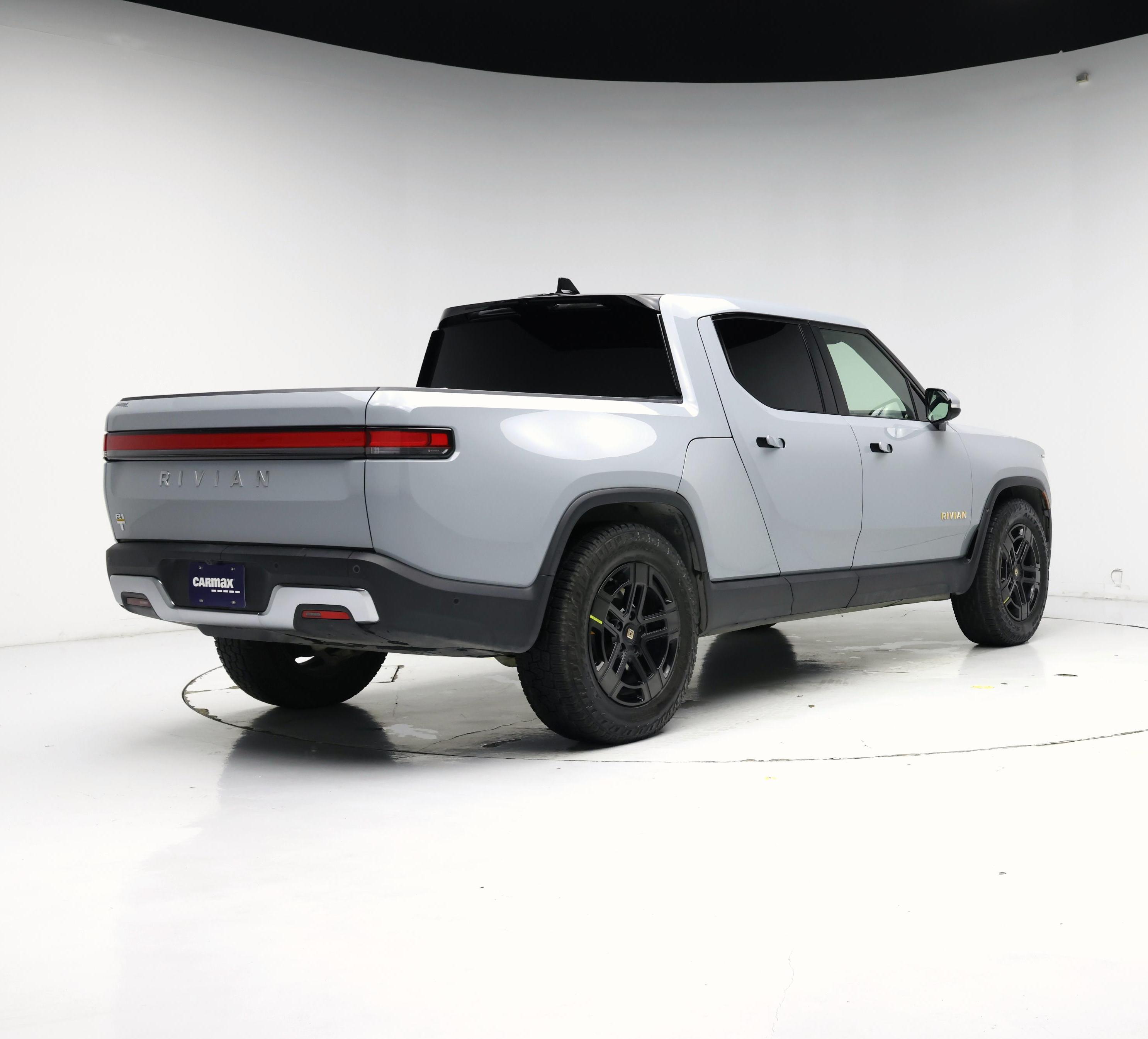 Thumbnail: 2022 Rivian R1T - 8