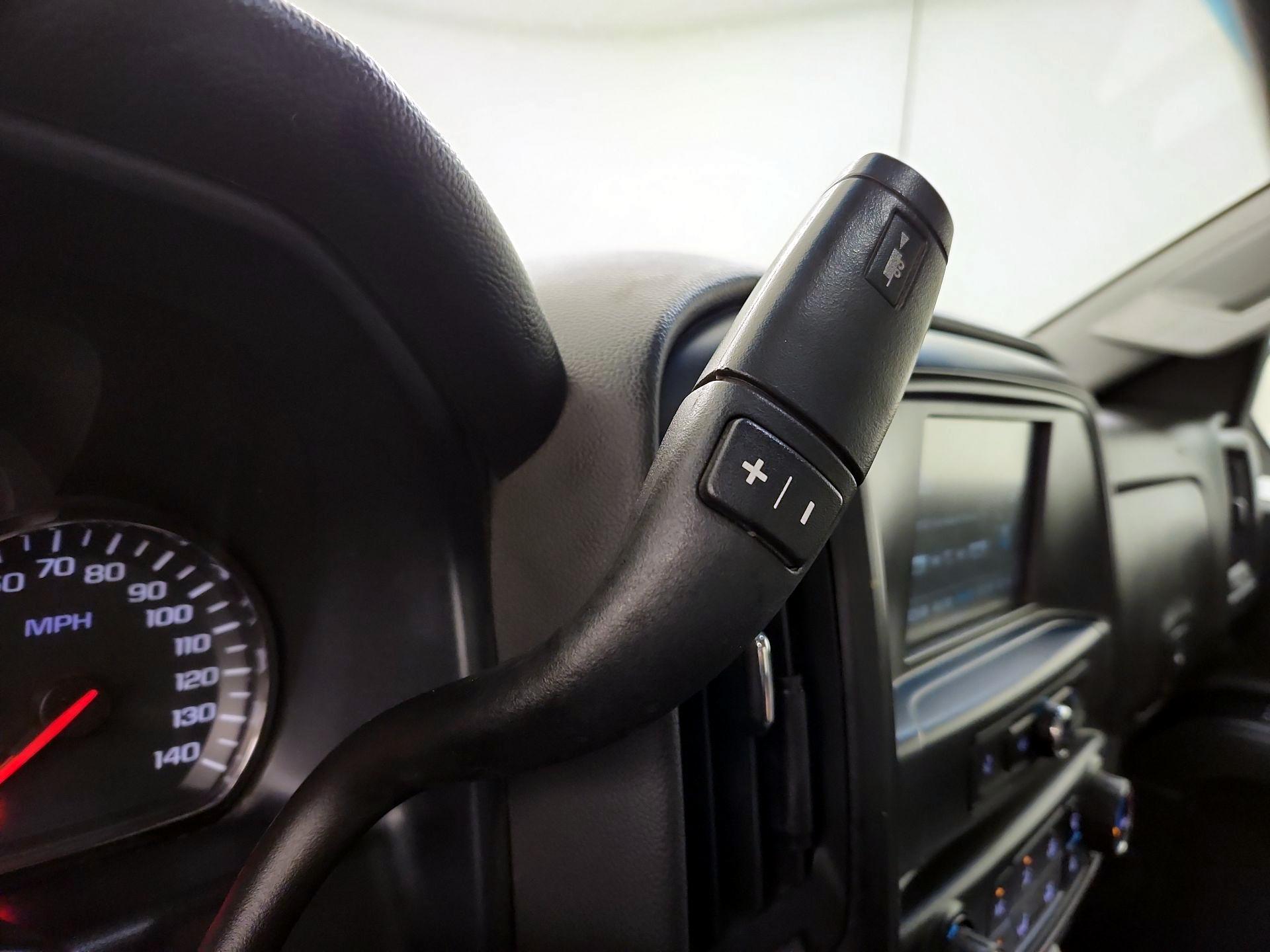 Thumbnail: 2019 Chevrolet Silverado 1500 - 17