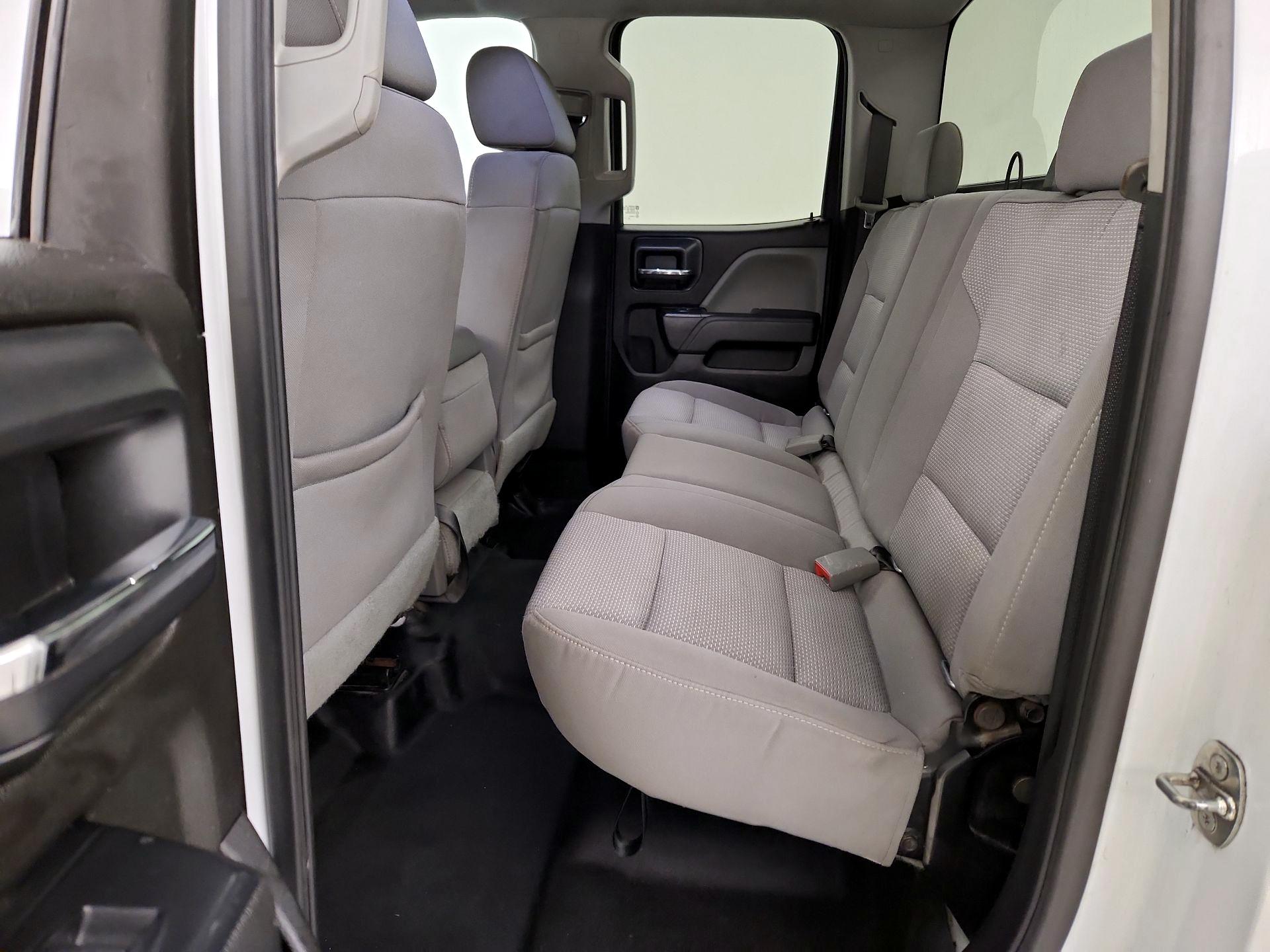 Thumbnail: 2019 Chevrolet Silverado 1500 - 19