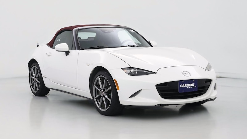 2020 Mazda MX-5 Miata 10th Anniversary Edition Hero Image