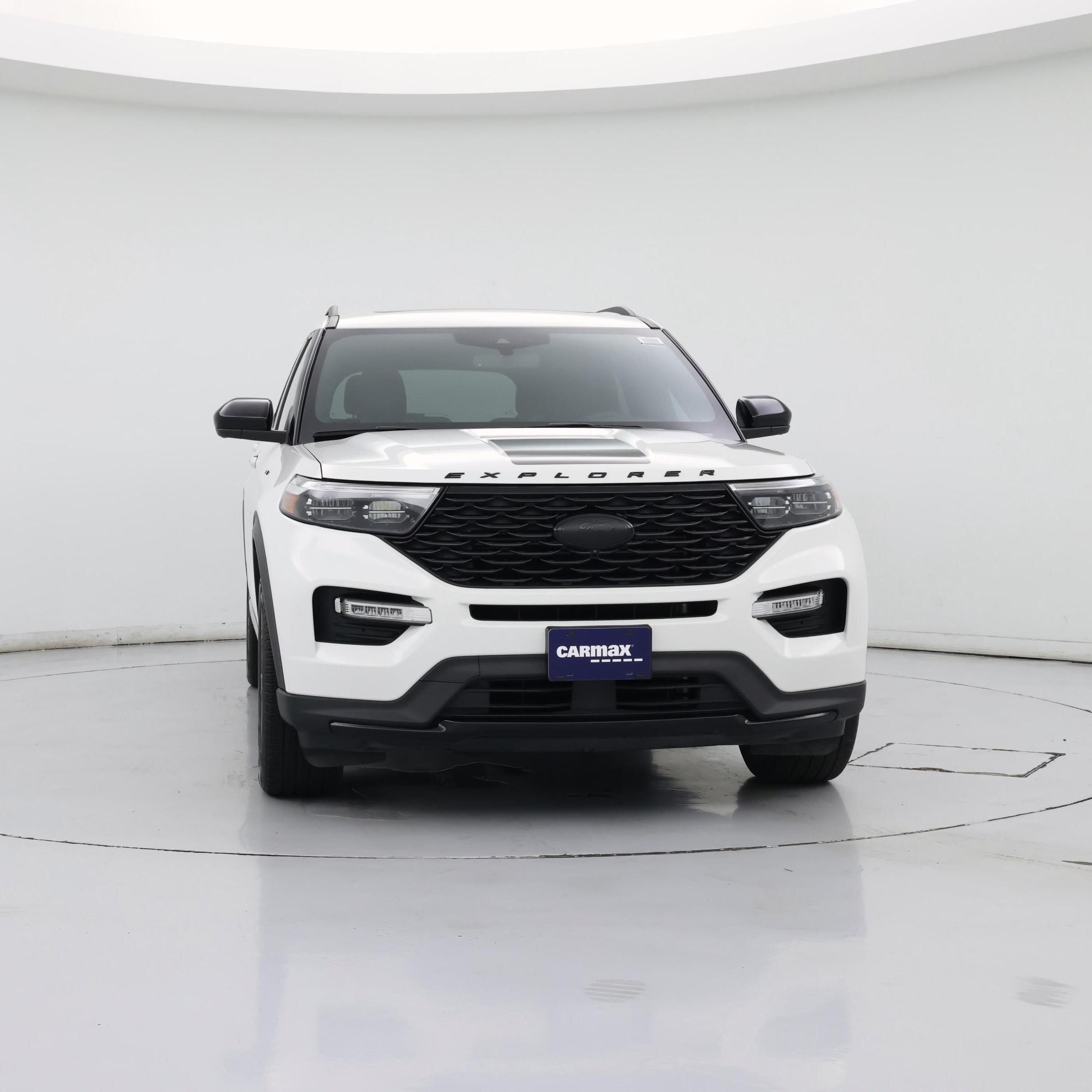 Thumbnail: 2023 Ford Explorer - 5