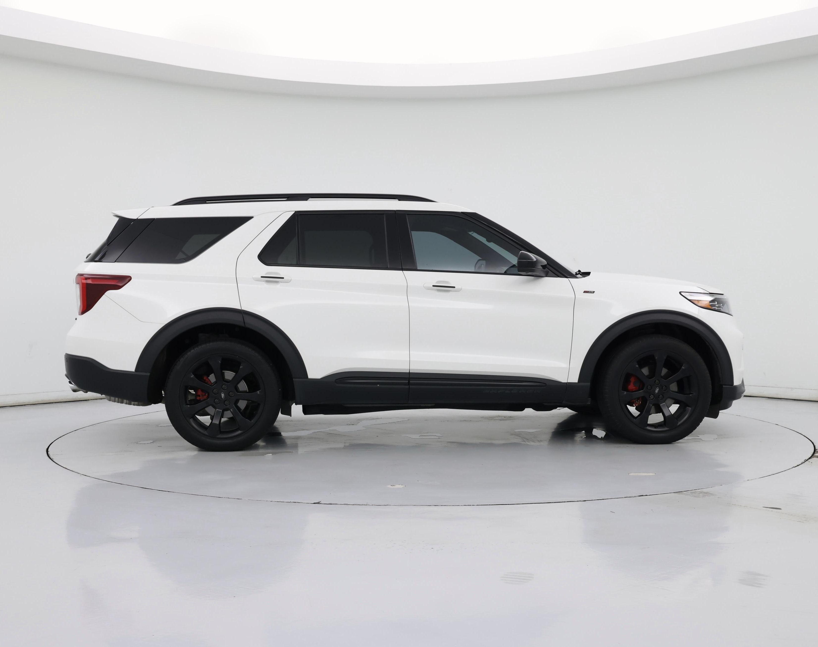 Thumbnail: 2023 Ford Explorer - 7