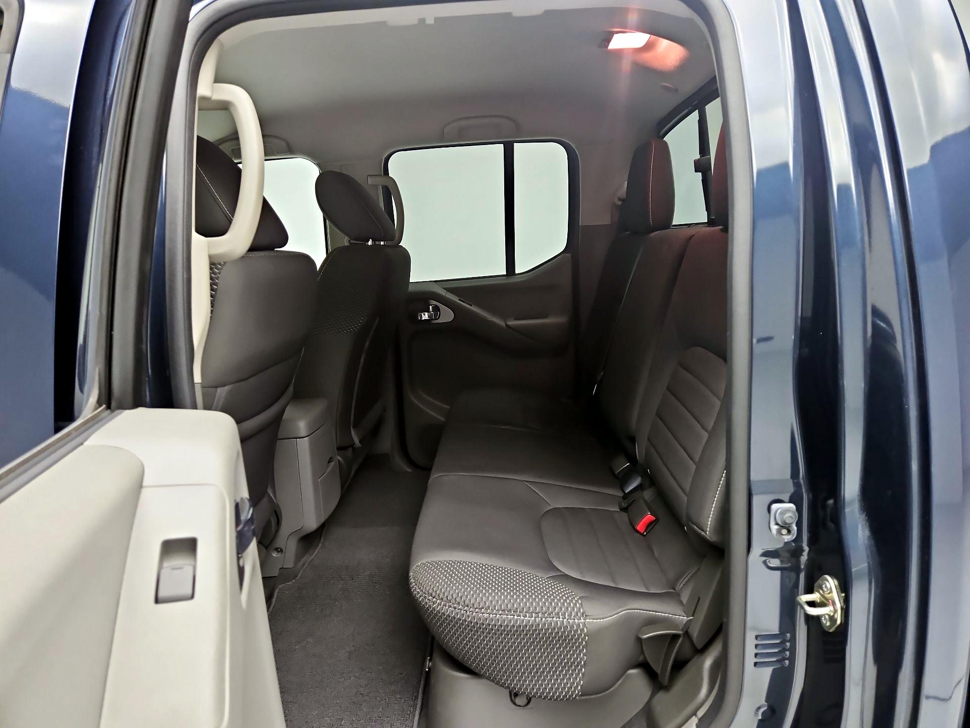 Thumbnail: 2019 Nissan Frontier - 19