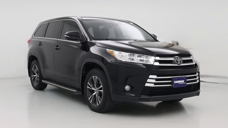 2019 Toyota Highlander Plus Hero Image