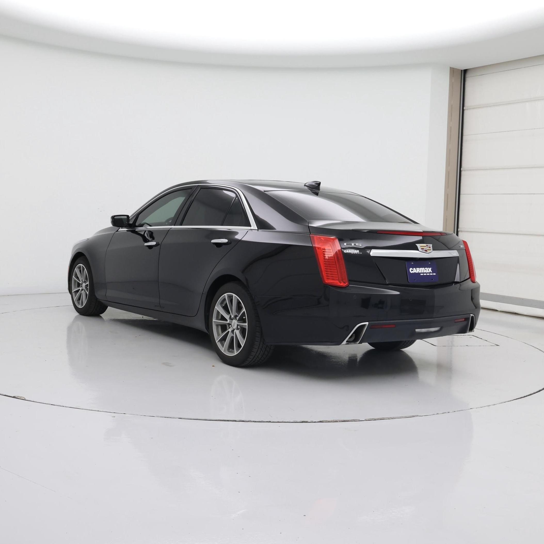Thumbnail: 2019 Cadillac CTS - 2
