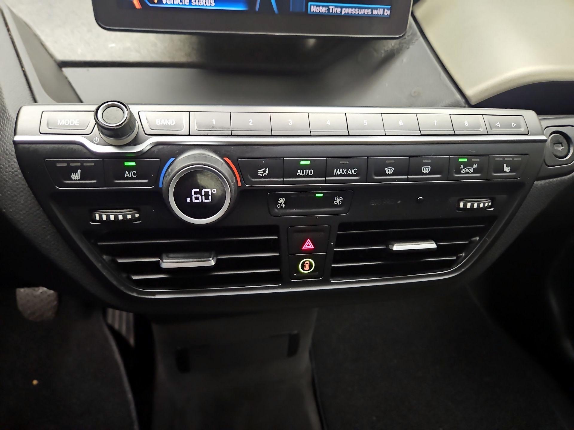 Thumbnail: 2017 BMW i3 - 15