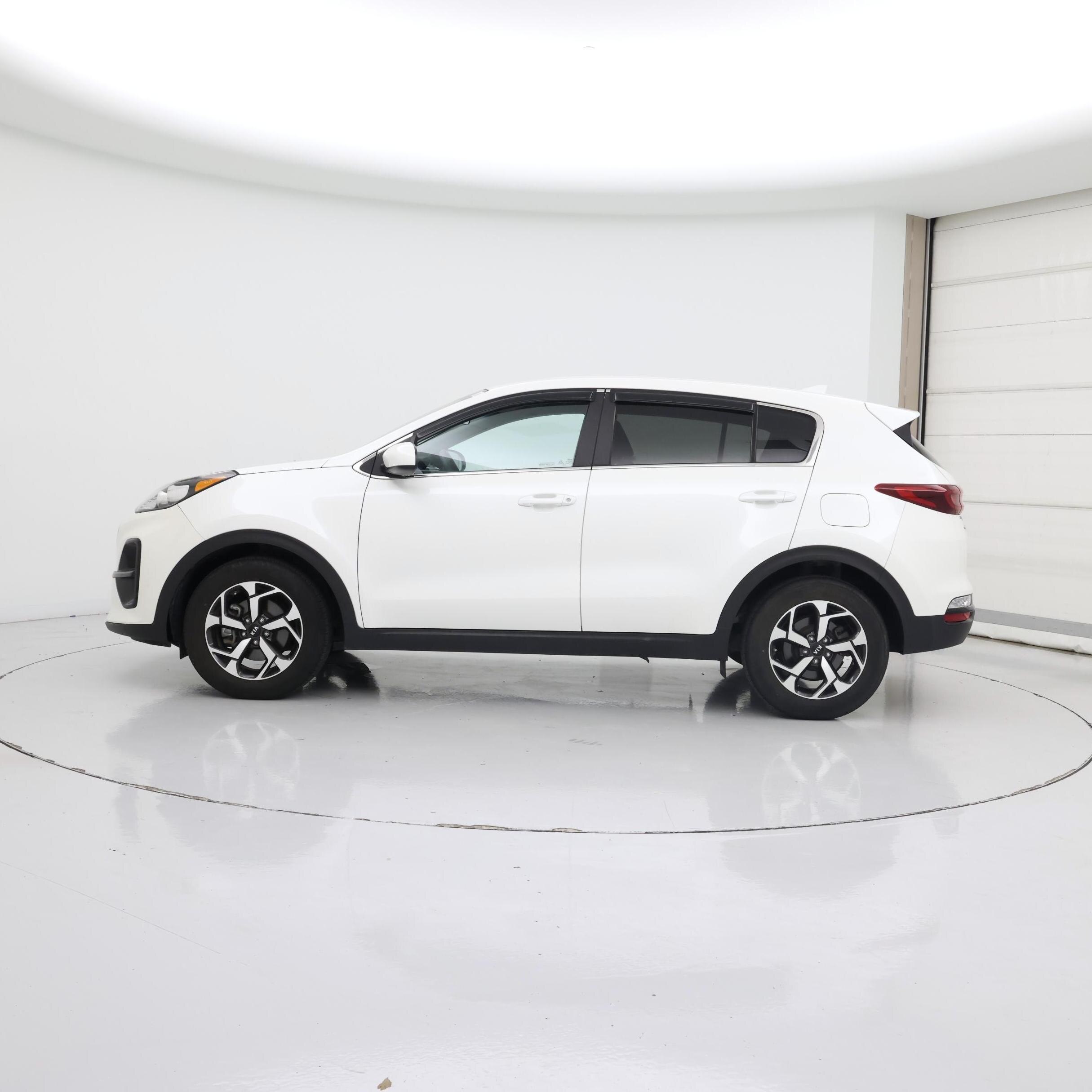 Thumbnail: 2022 Kia Sportage - 3