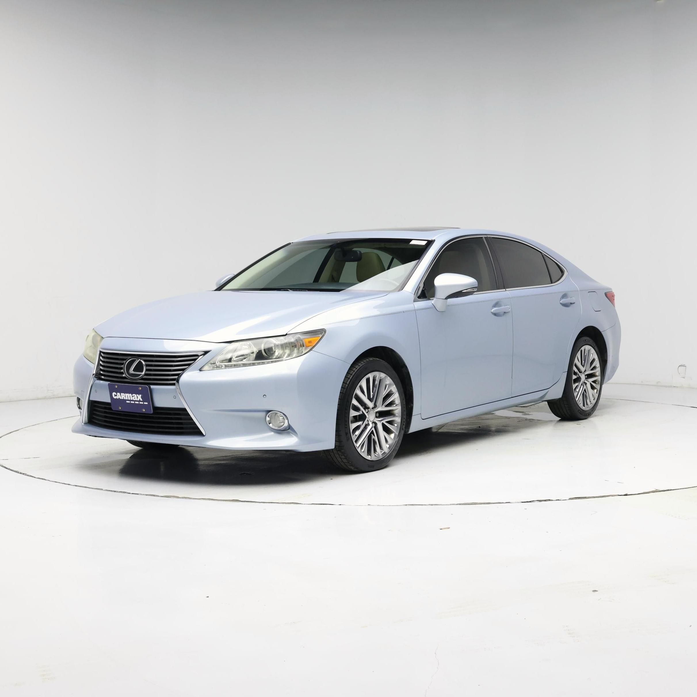 Thumbnail: 2013 Lexus ES - 4