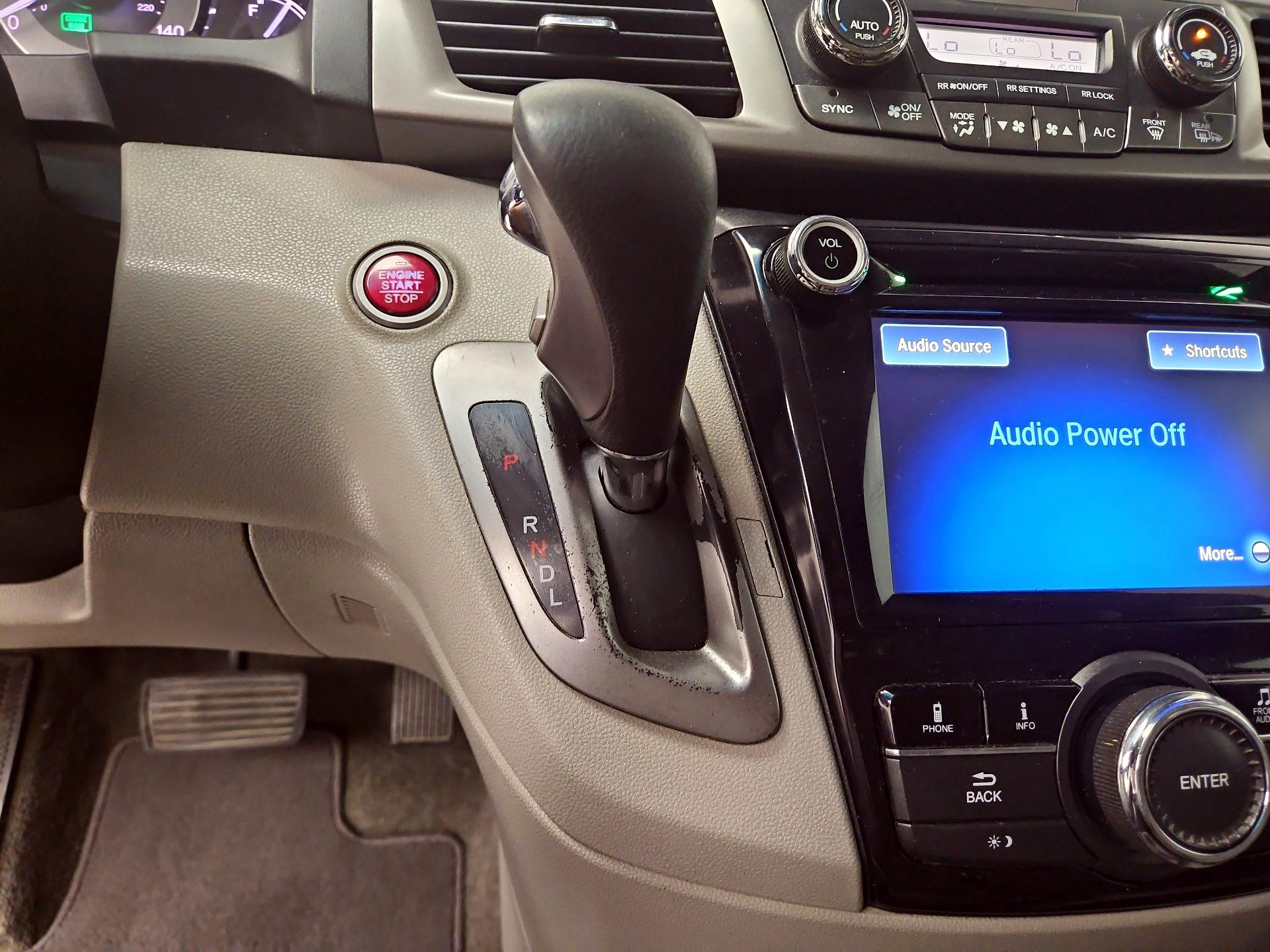 Thumbnail: 2016 Honda Odyssey - 17