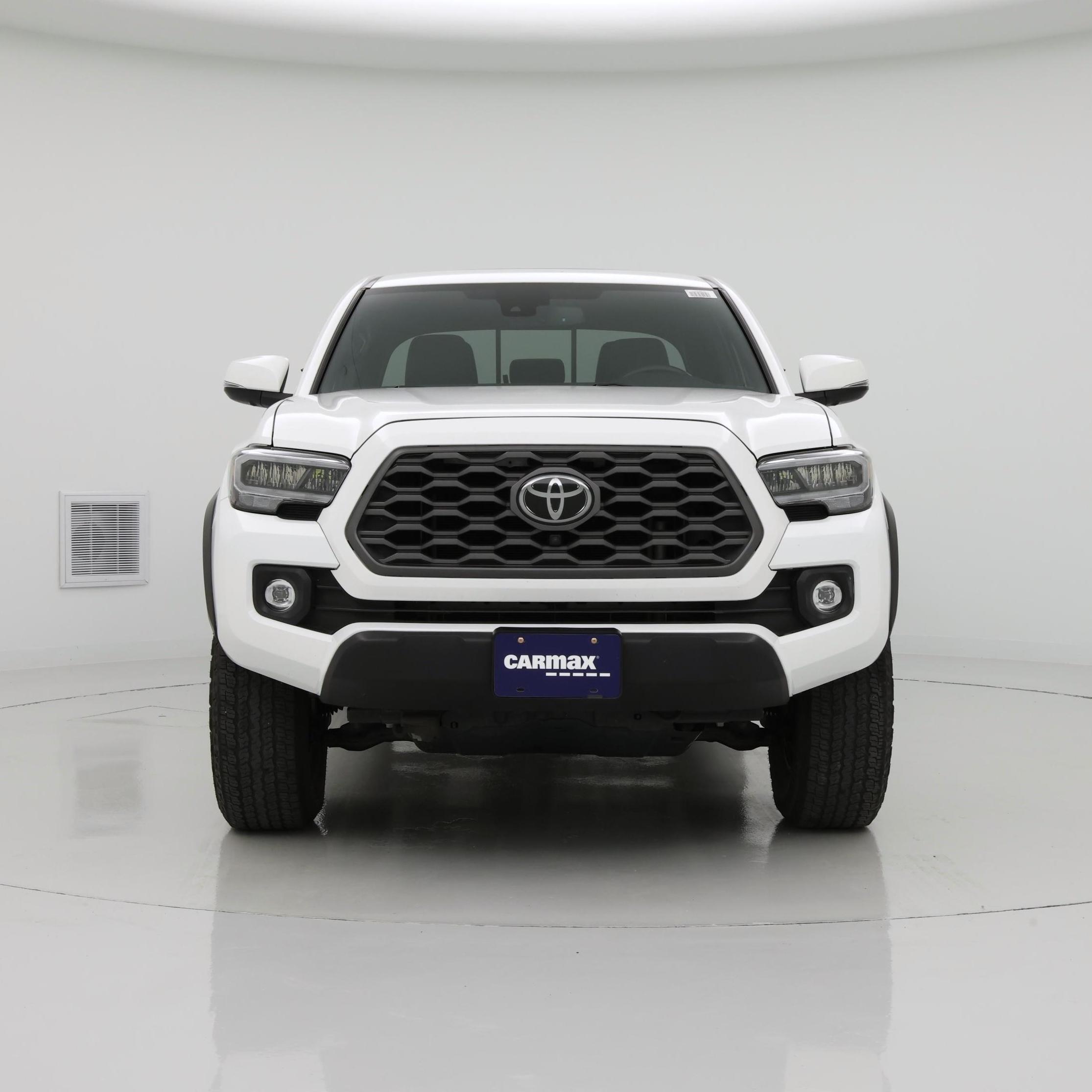 Thumbnail: 2022 Toyota Tacoma - 5