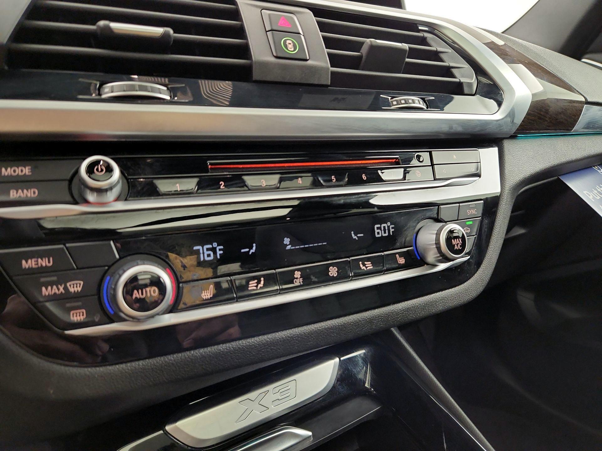 Thumbnail: 2019 BMW X3 - 17
