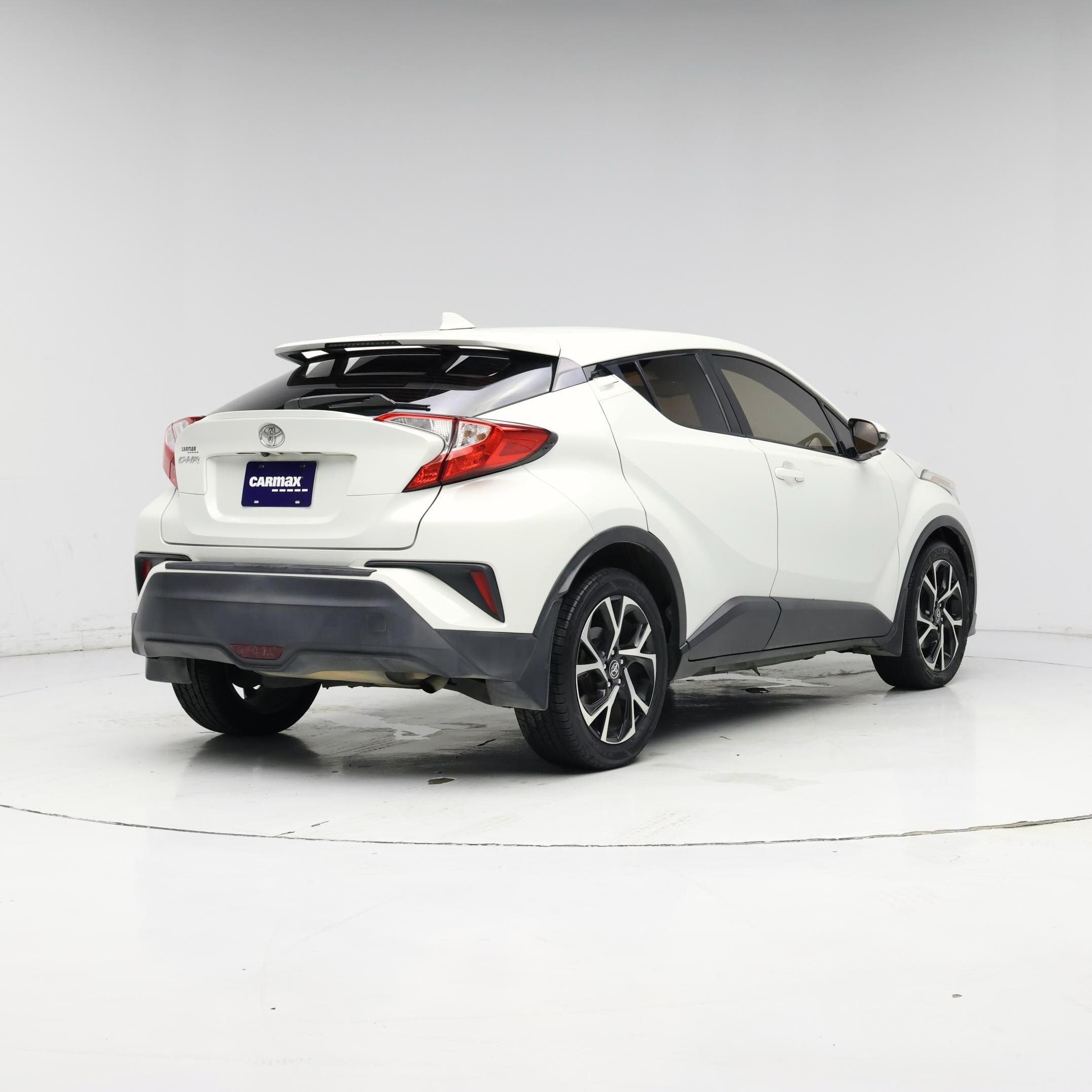 Thumbnail: 2018 Toyota C-HR - 8