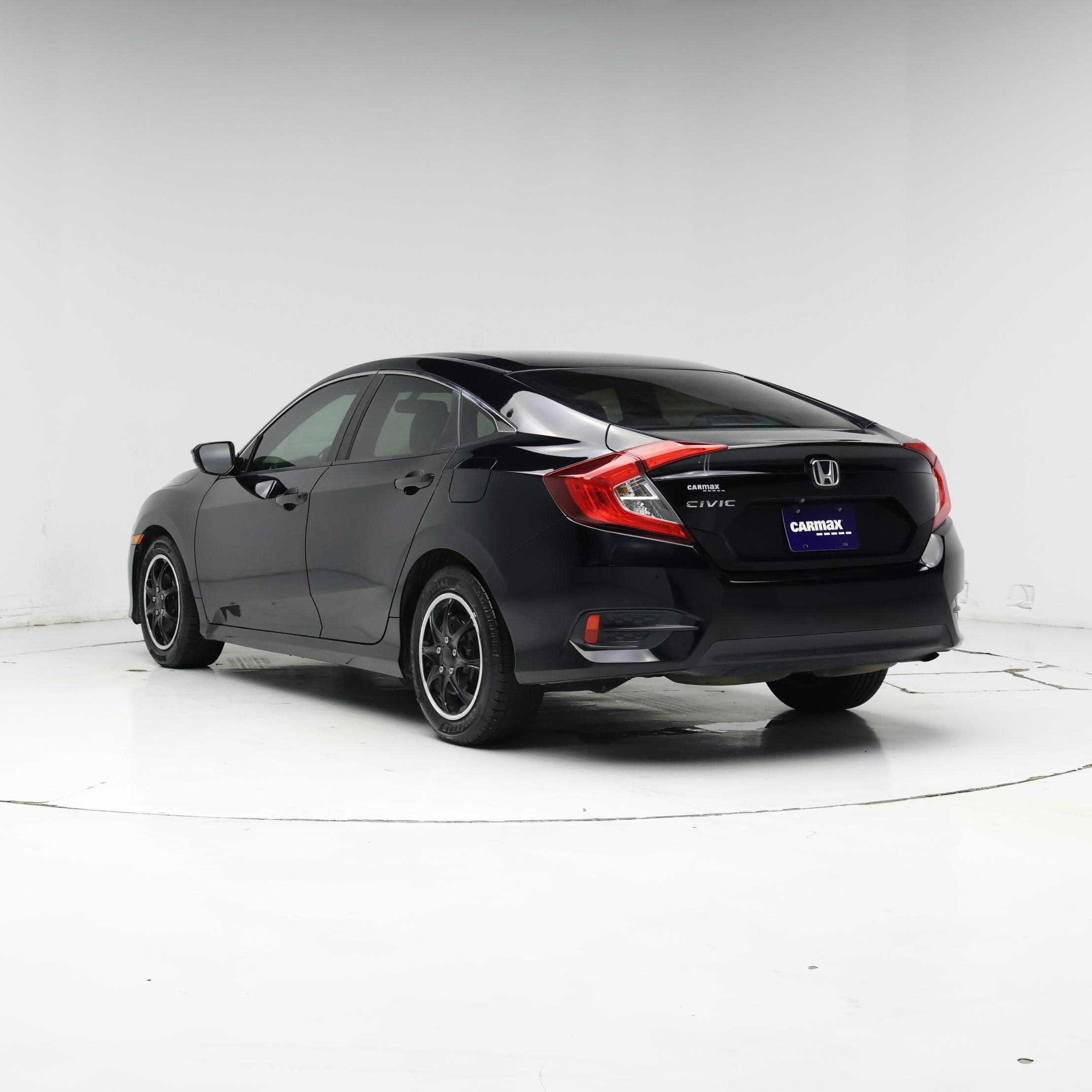 Thumbnail: 2017 Honda Civic - 2