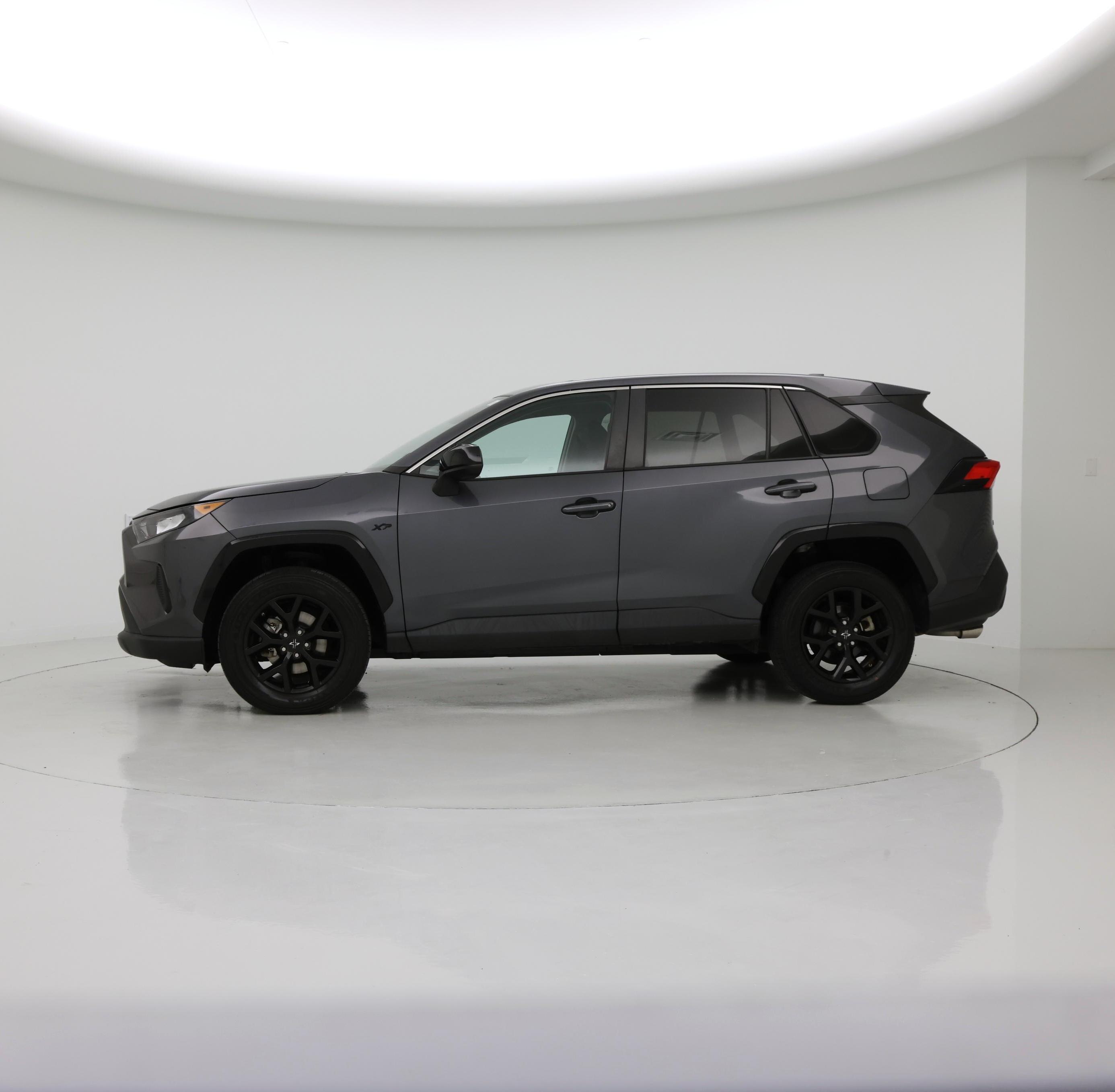 Thumbnail: 2022 Toyota RAV4 - 3