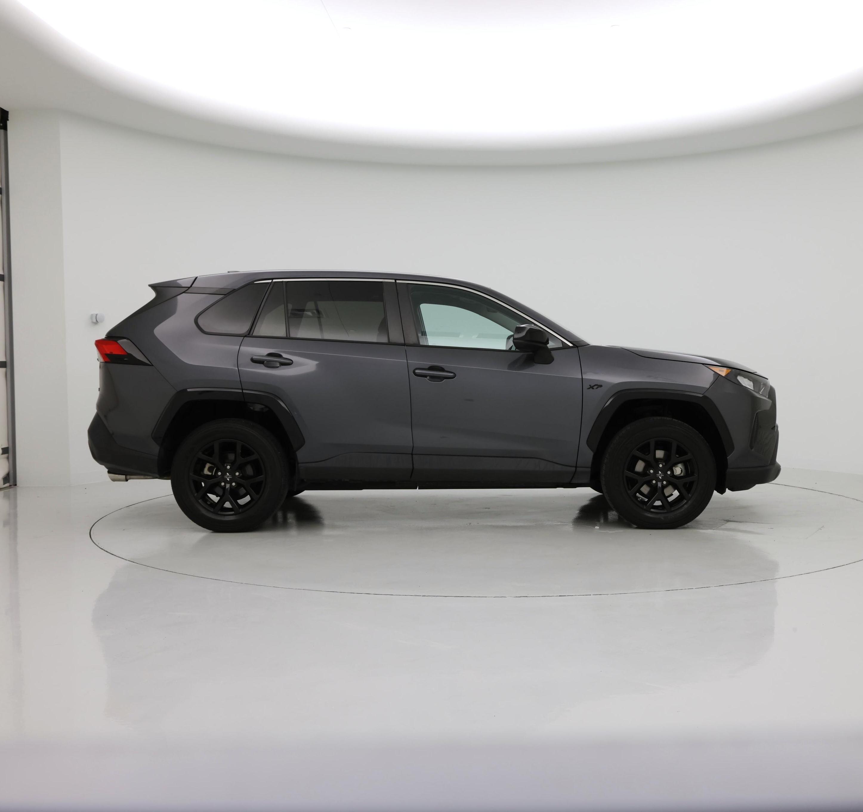 Thumbnail: 2022 Toyota RAV4 - 7