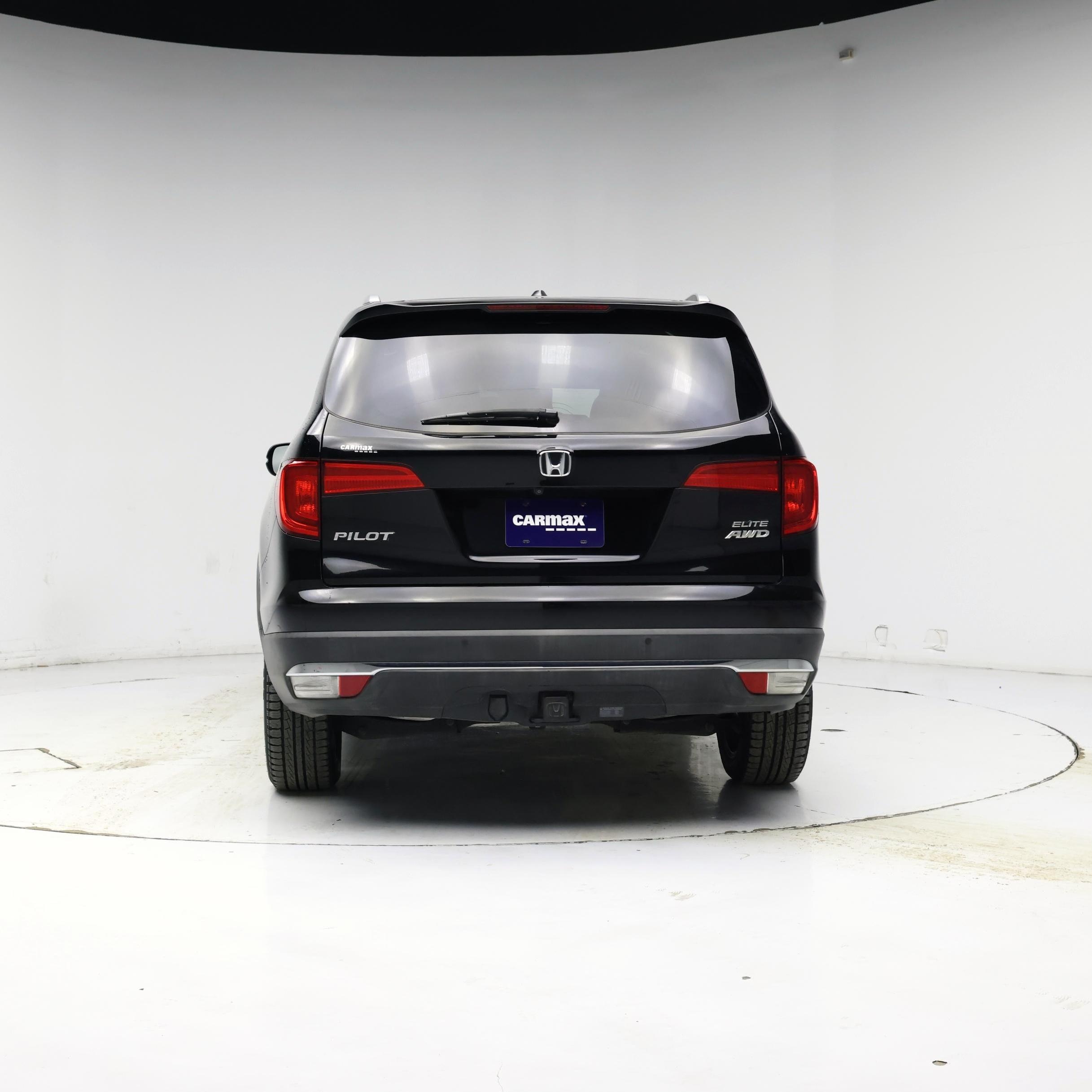 Thumbnail: 2017 Honda Pilot - 6