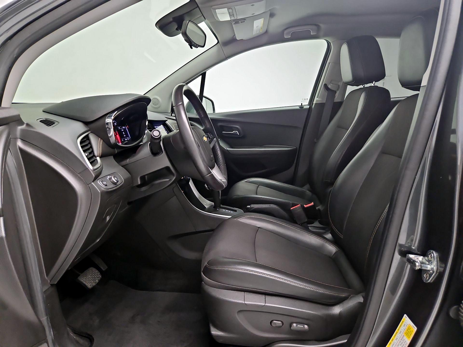 Thumbnail: 2018 Chevrolet Trax - 11