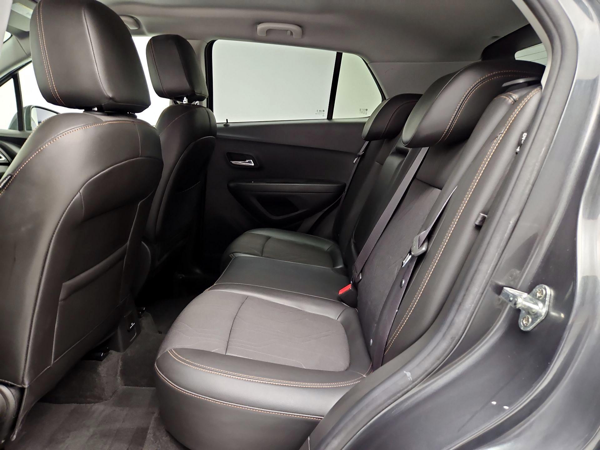 Thumbnail: 2018 Chevrolet Trax - 19