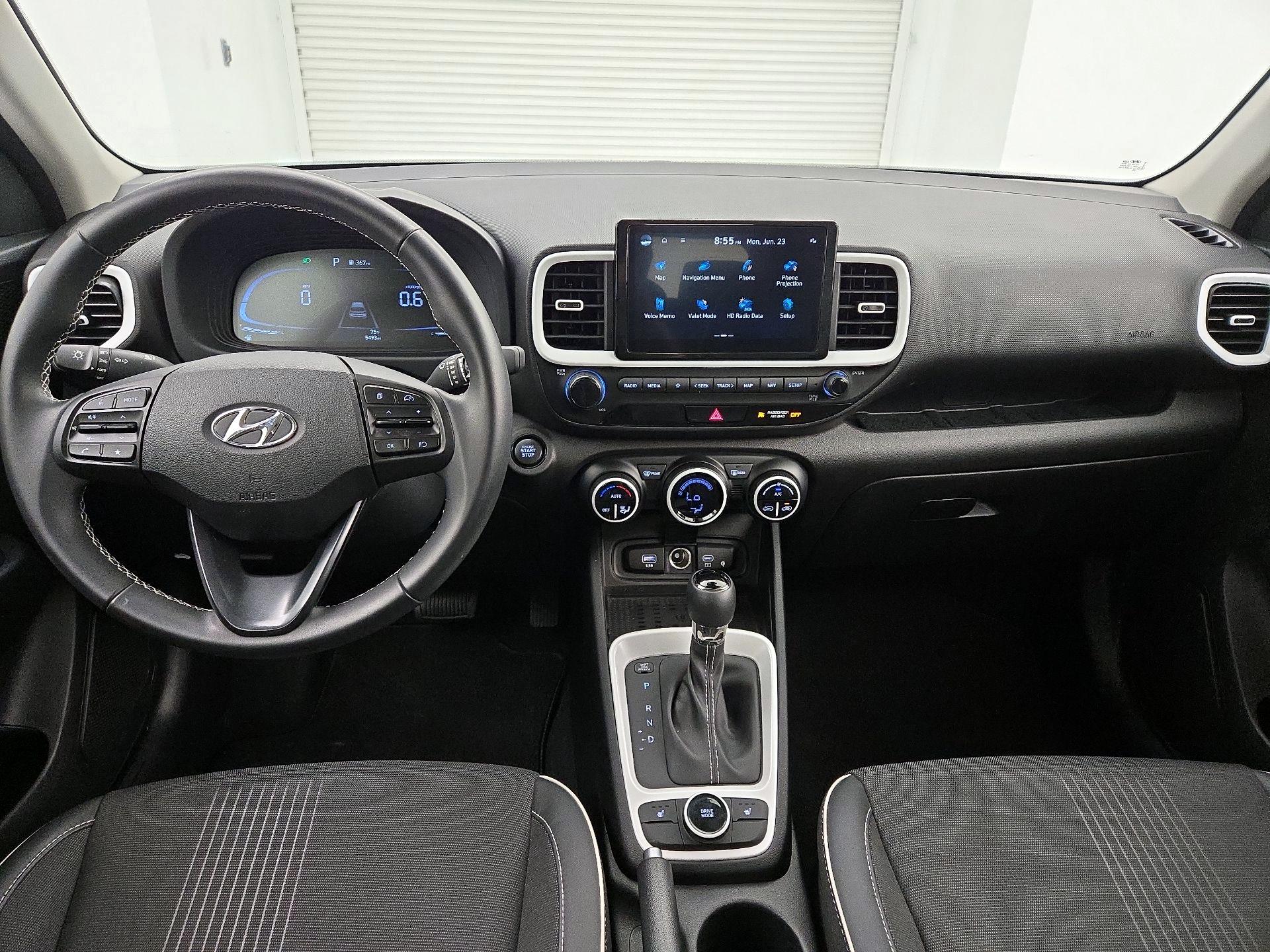 Thumbnail: 2024 Hyundai Venue - 9