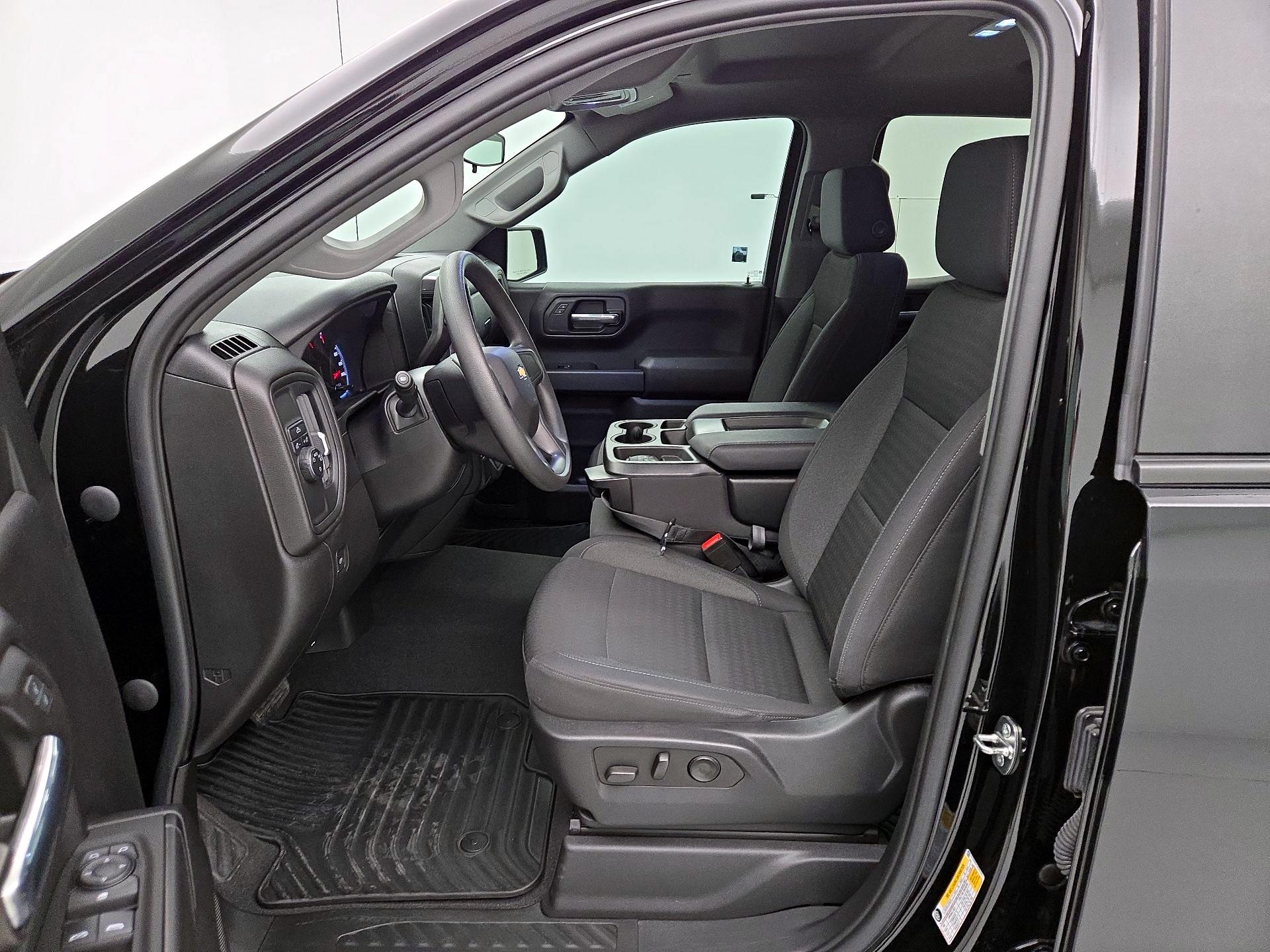 Thumbnail: 2022 Chevrolet Silverado 1500 - 11
