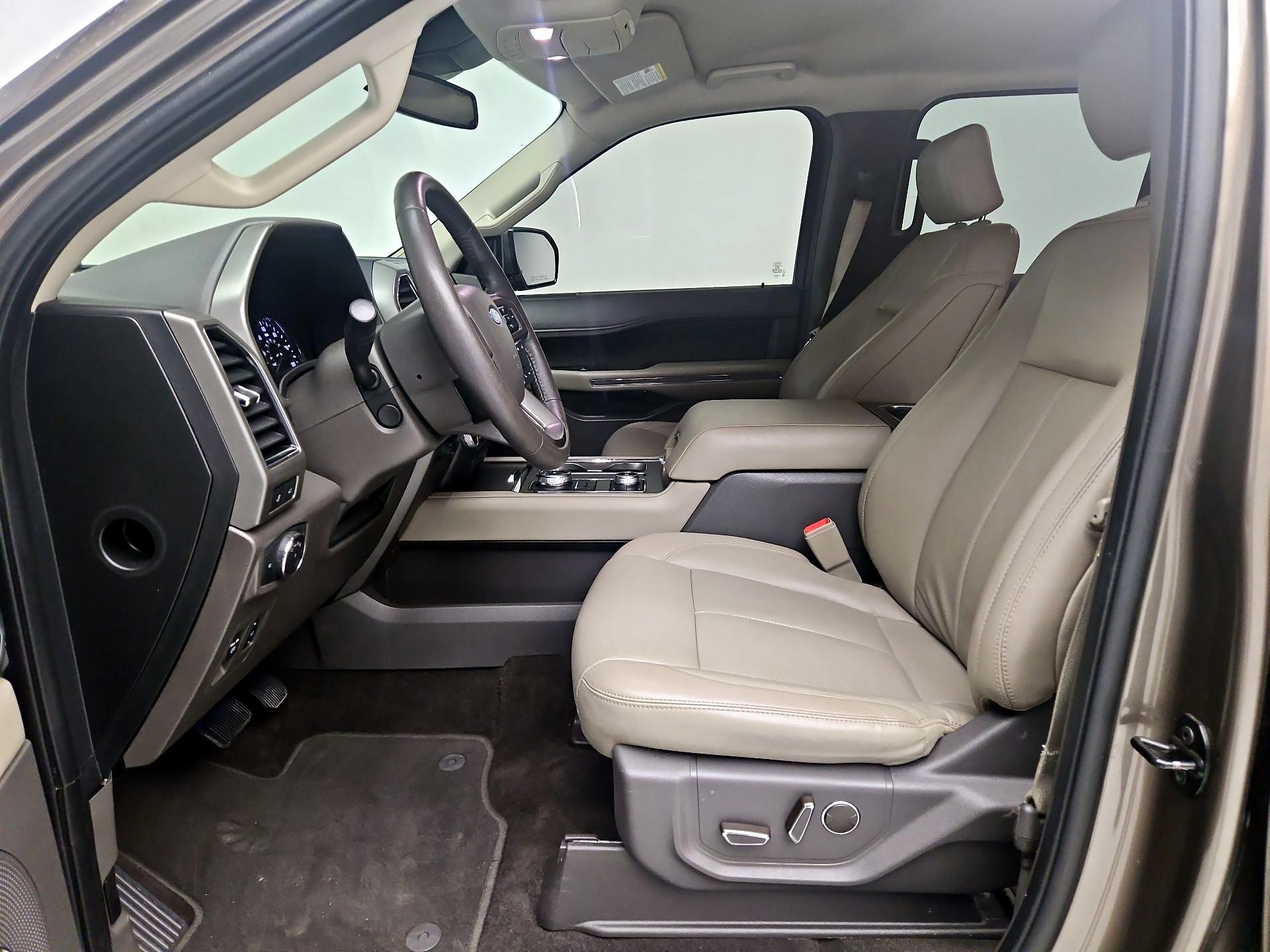 Thumbnail: 2019 Ford Expedition - 11