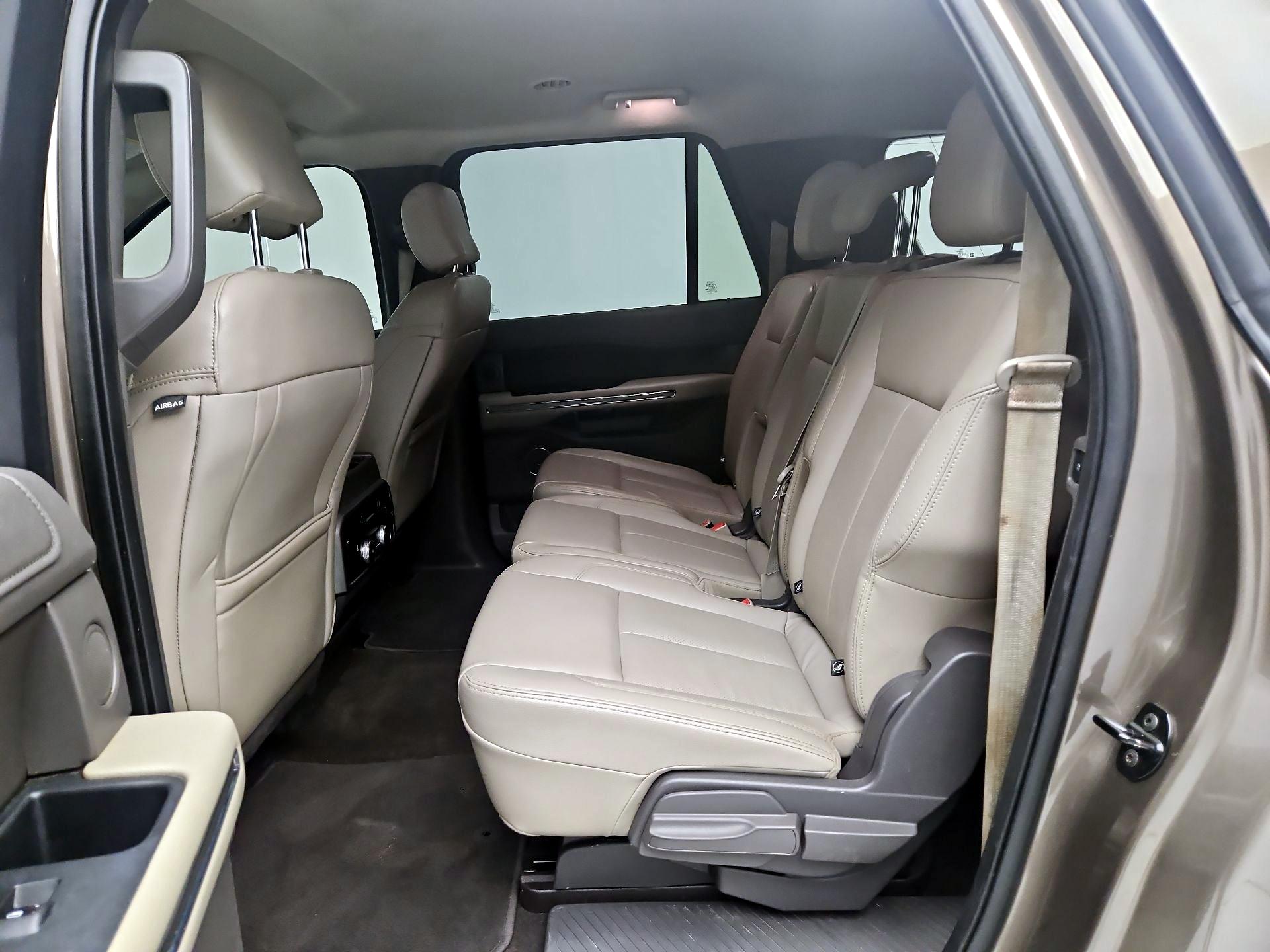 Thumbnail: 2019 Ford Expedition - 19