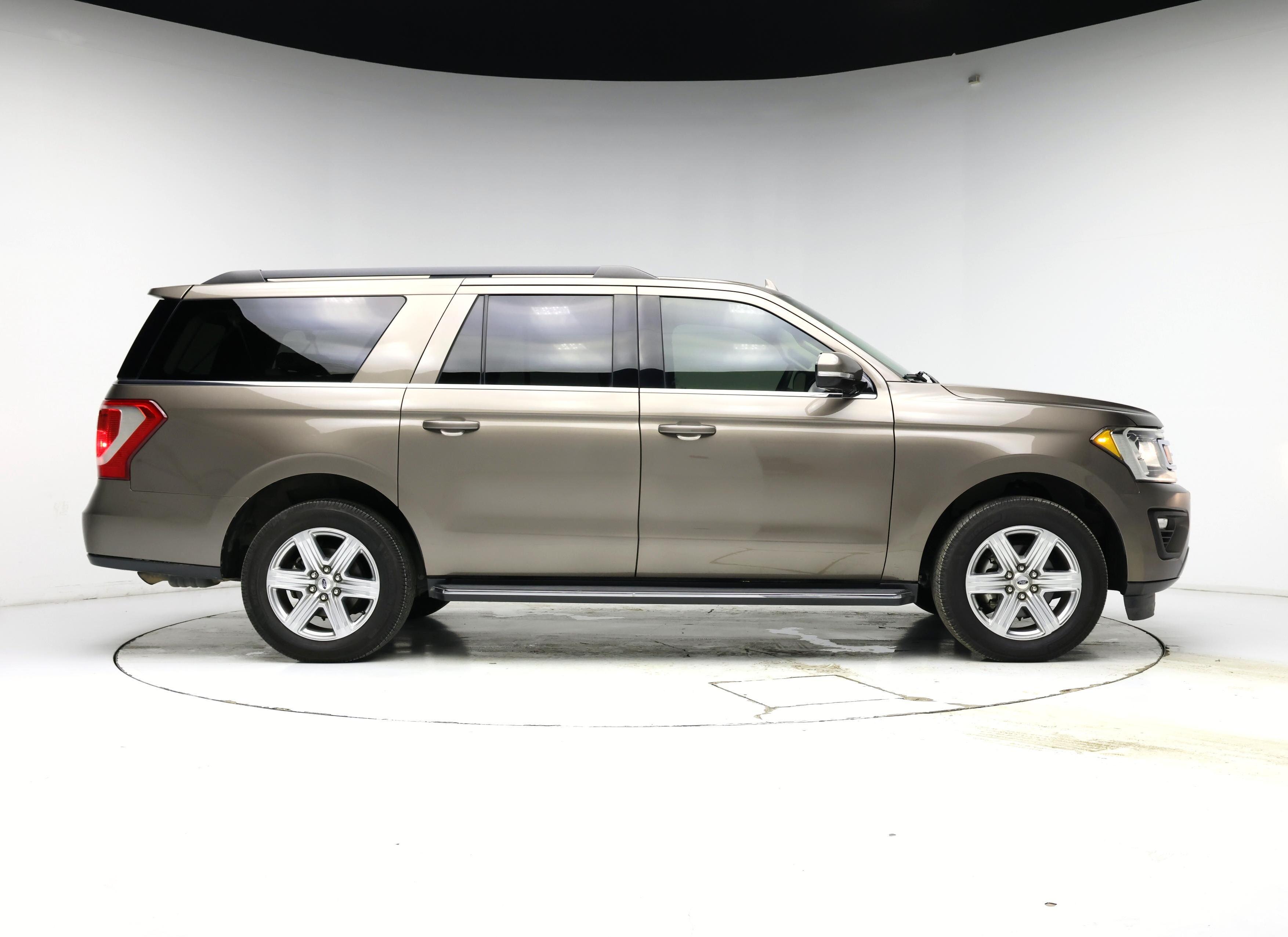 Thumbnail: 2019 Ford Expedition - 7