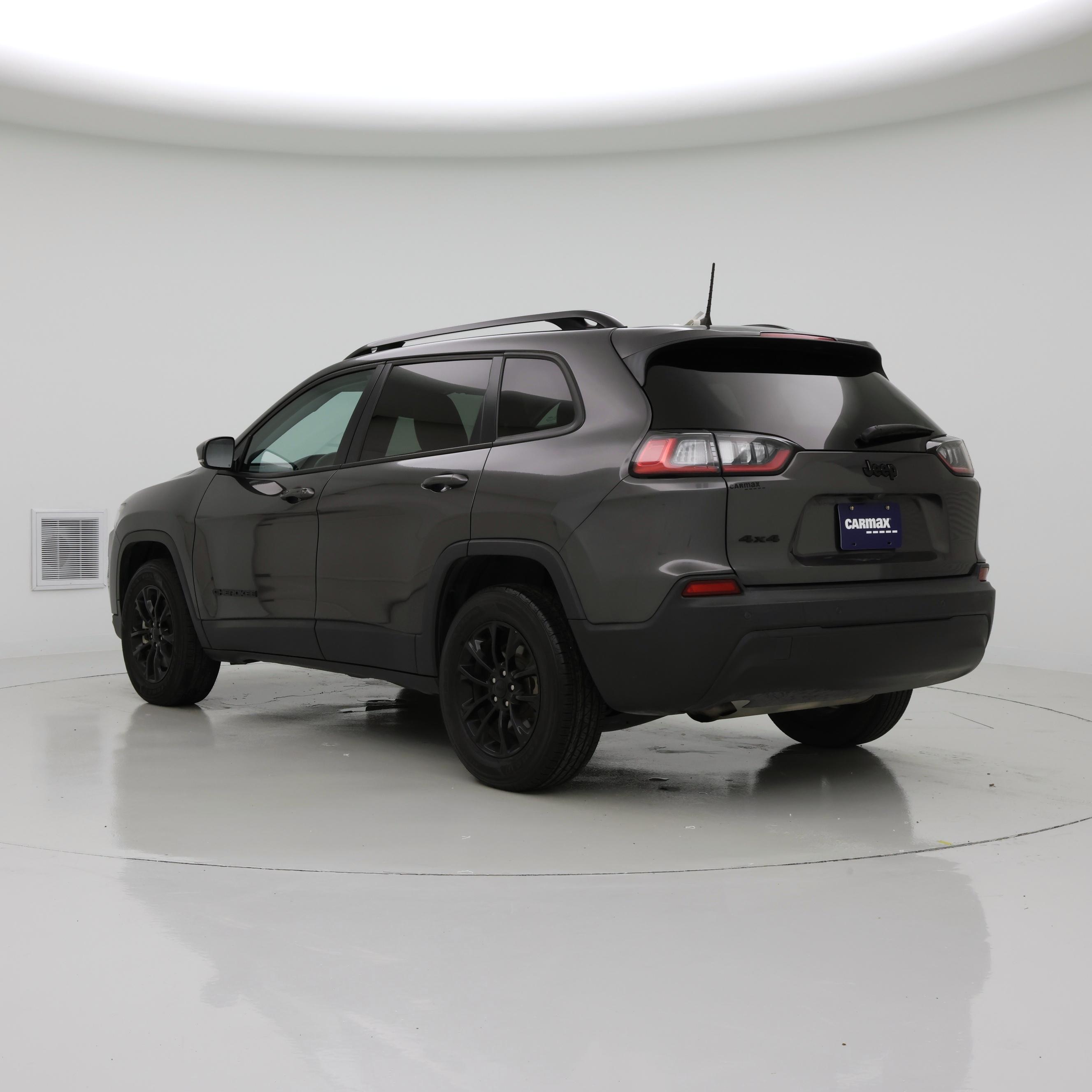 Thumbnail: 2022 Jeep Cherokee - 2