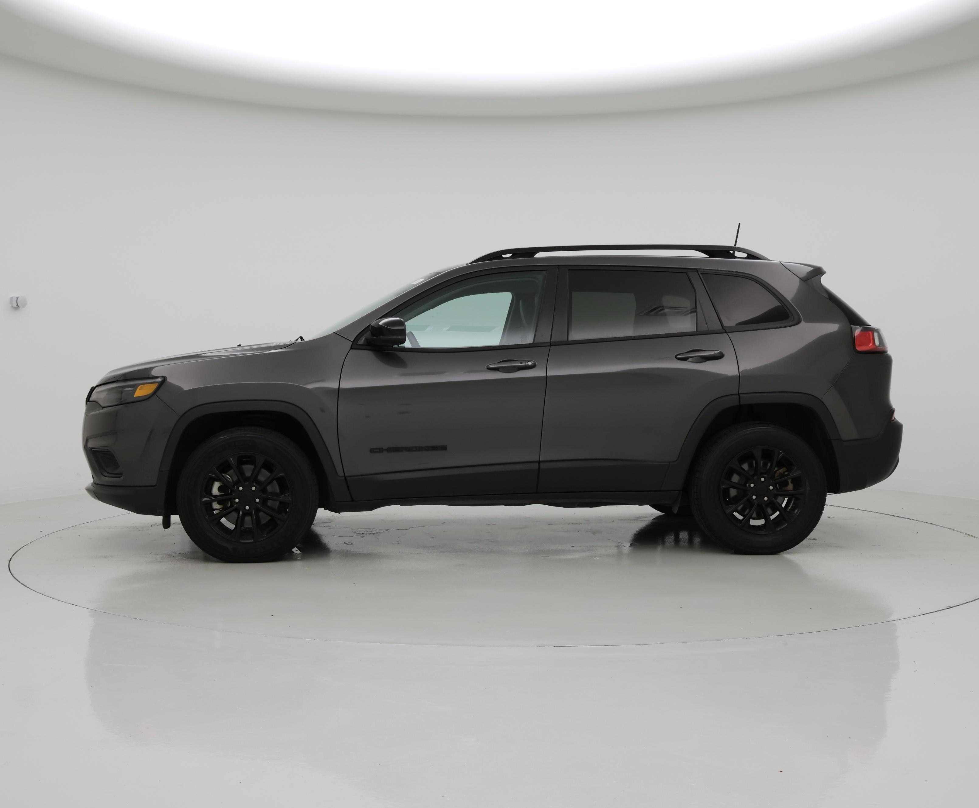 Thumbnail: 2022 Jeep Cherokee - 3