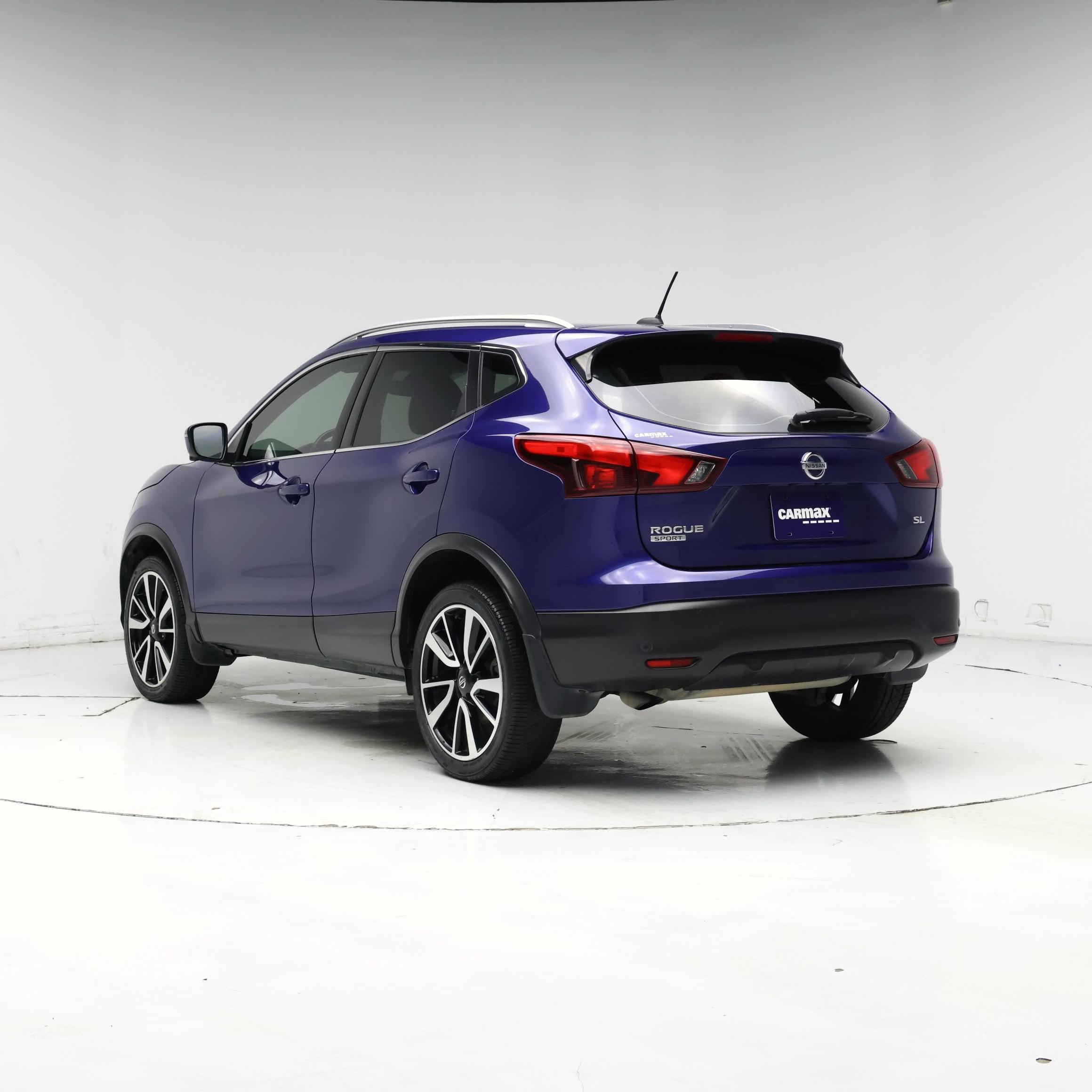 Thumbnail: 2019 Nissan Rogue Sport - 2