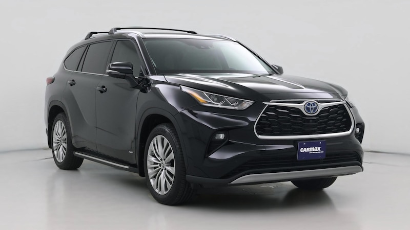 2024 Toyota Highlander Platinum Hero Image