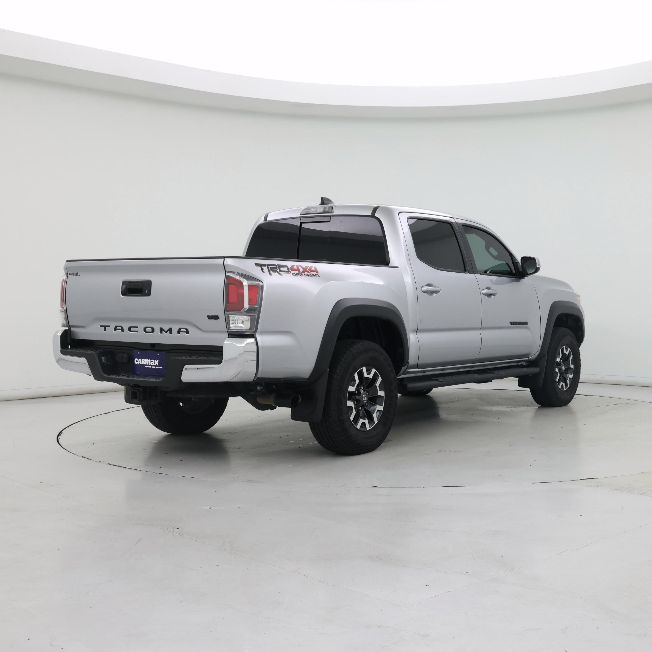 Thumbnail: 2022 Toyota Tacoma - 8