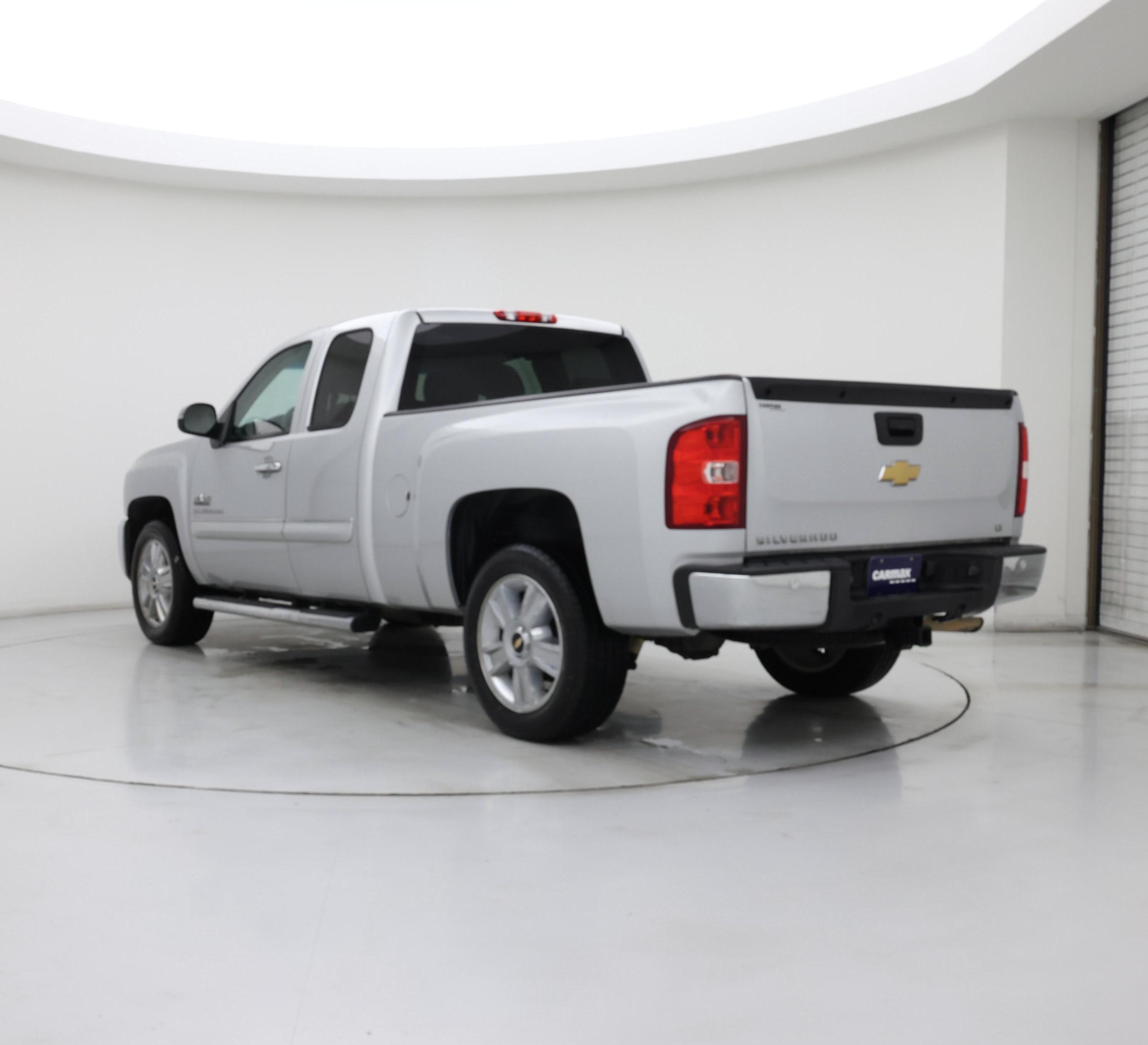 Thumbnail: 2013 Chevrolet Silverado 1500 - 2
