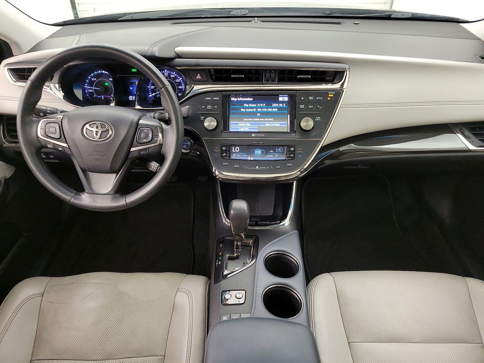 Thumbnail: 2014 Toyota Avalon - 9