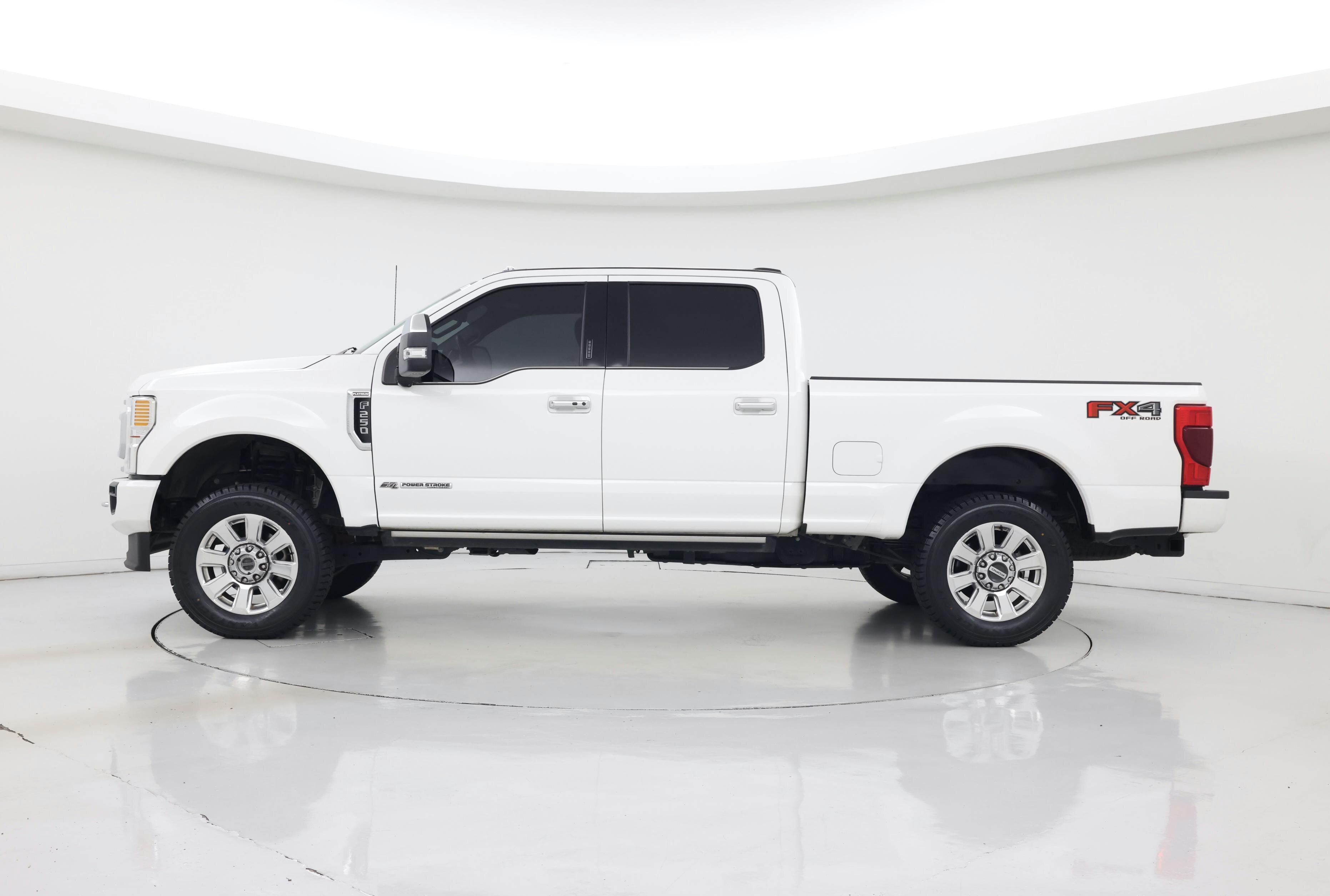 Thumbnail: 2022 Ford F-250 - 3