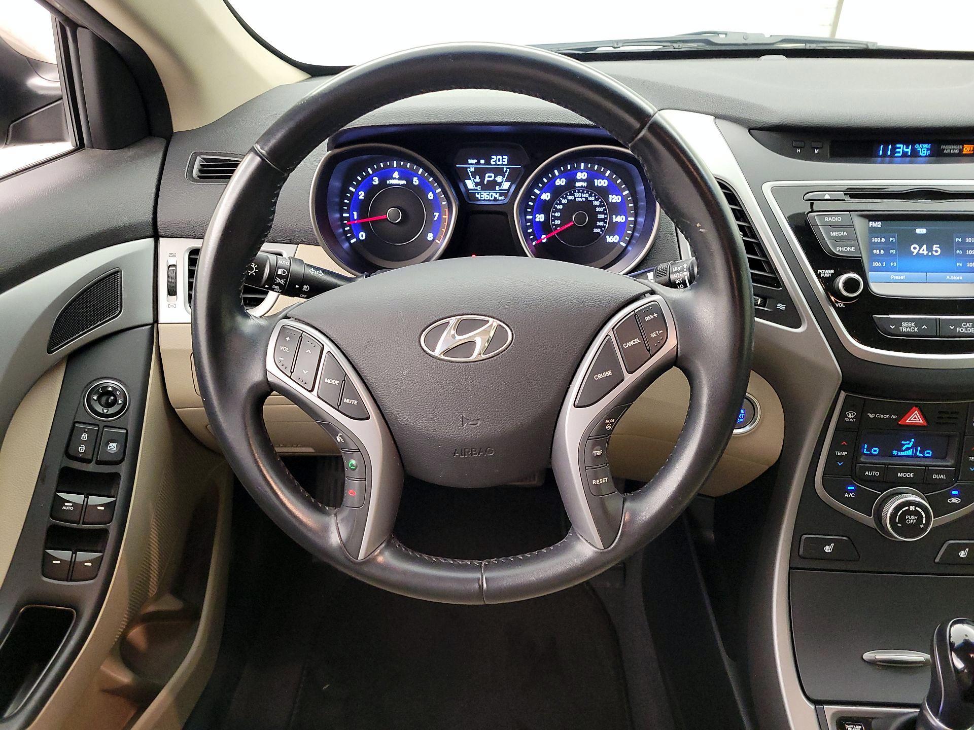 Thumbnail: 2016 Hyundai Elantra - 10