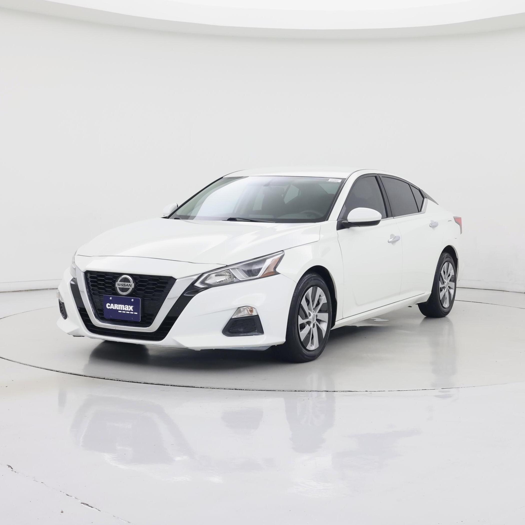 Thumbnail: 2020 Nissan Altima - 4