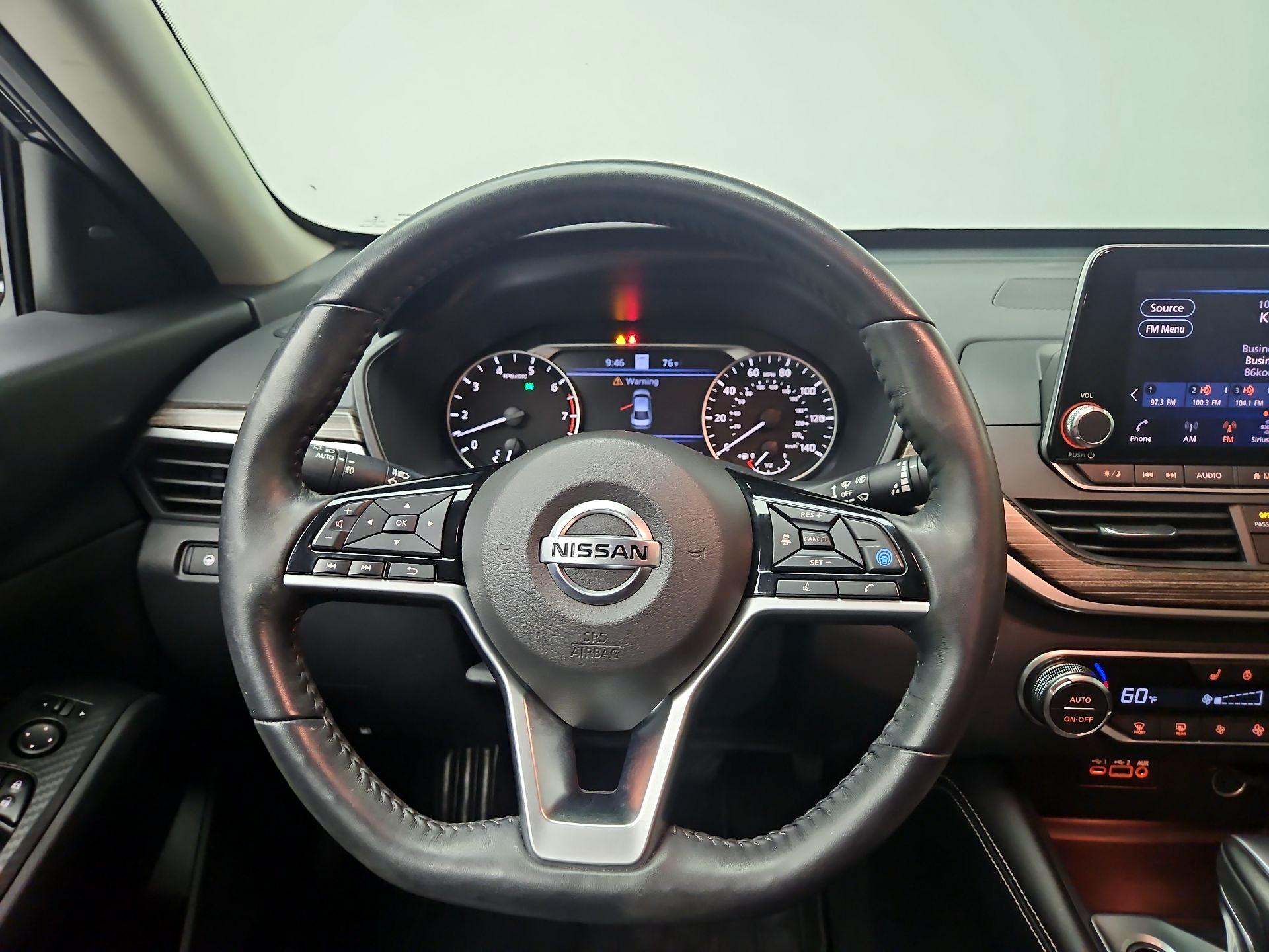 Thumbnail: 2019 Nissan Altima - 10