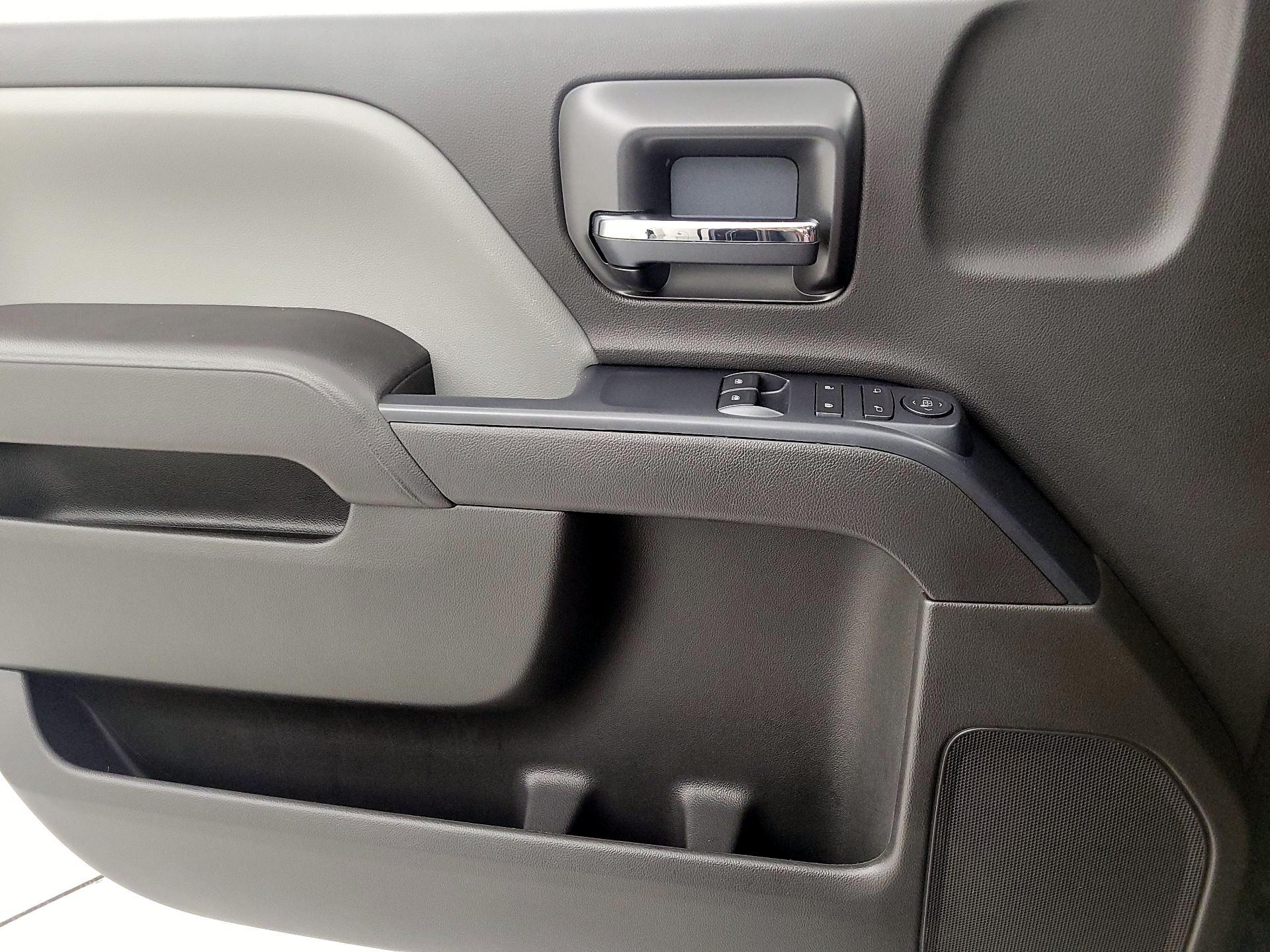 Thumbnail: 2017 Chevrolet Silverado 1500 - 12