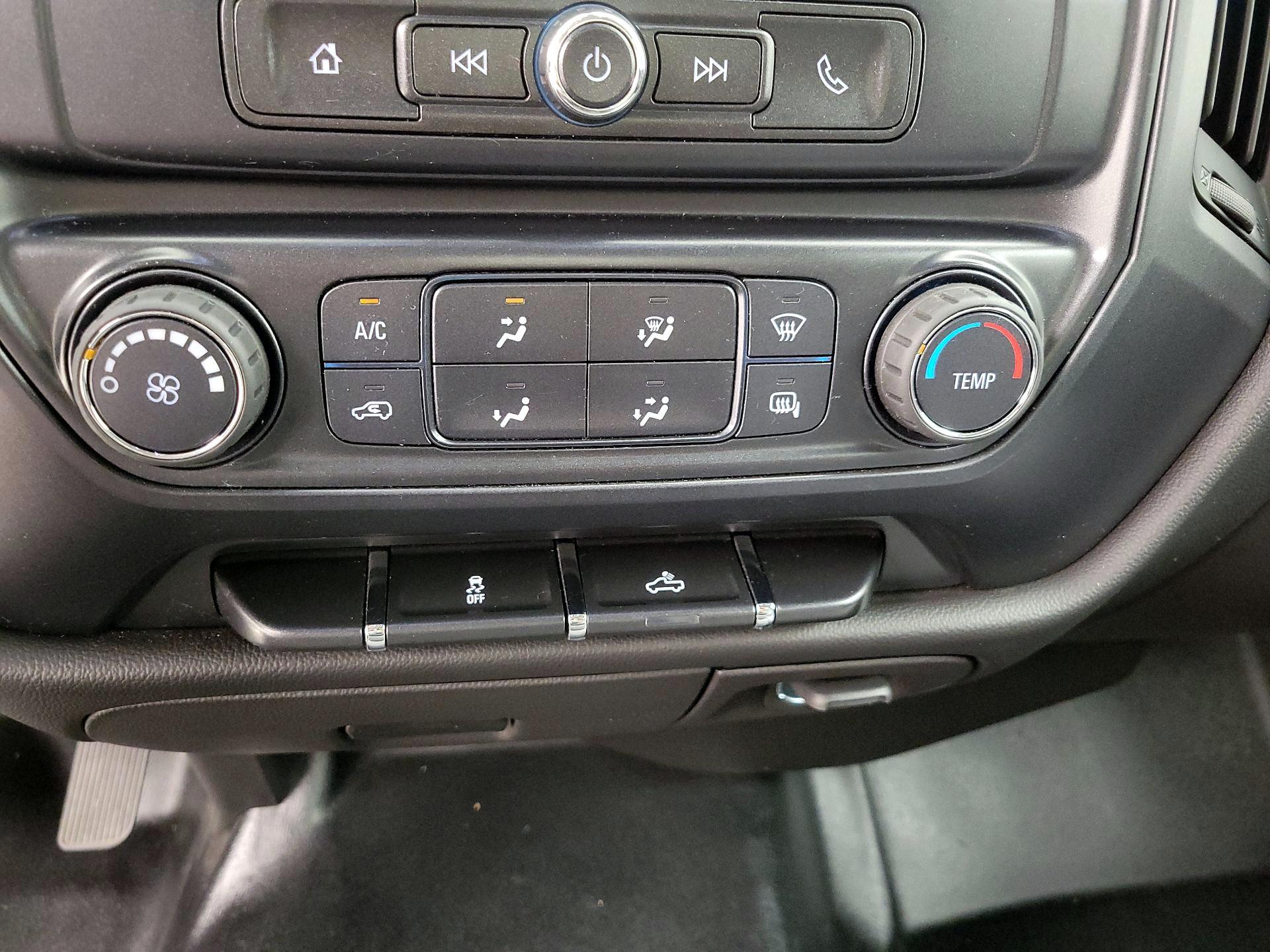 Thumbnail: 2017 Chevrolet Silverado 1500 - 15