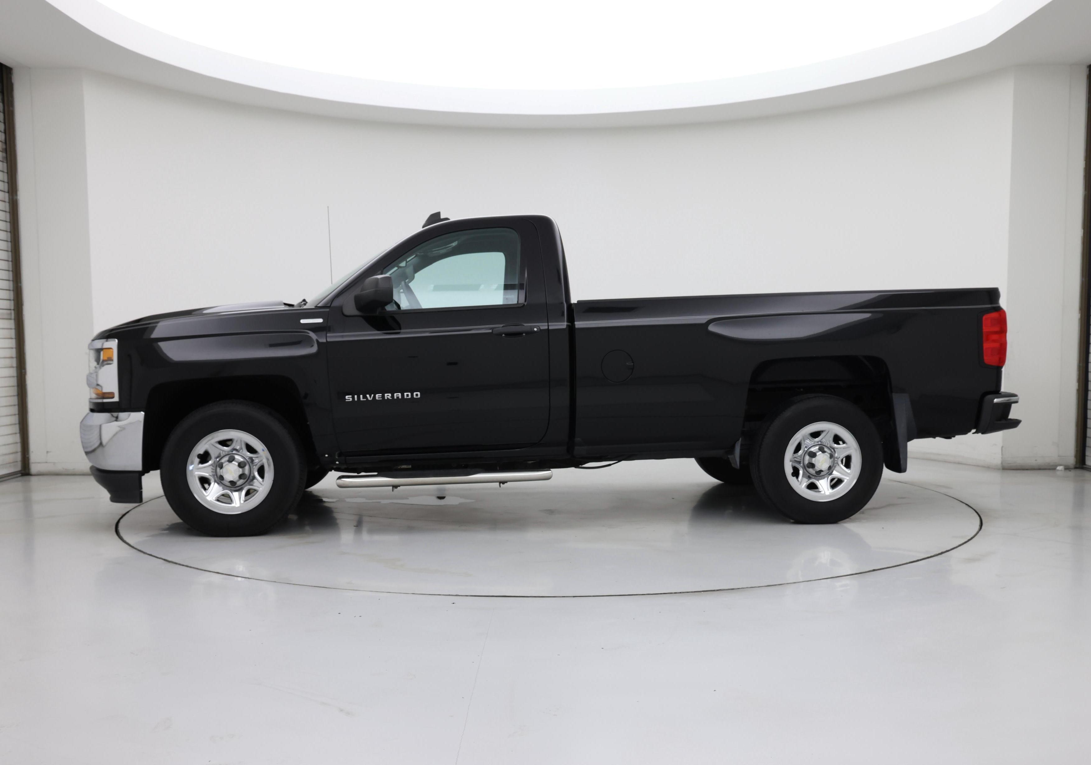 Thumbnail: 2017 Chevrolet Silverado 1500 - 3