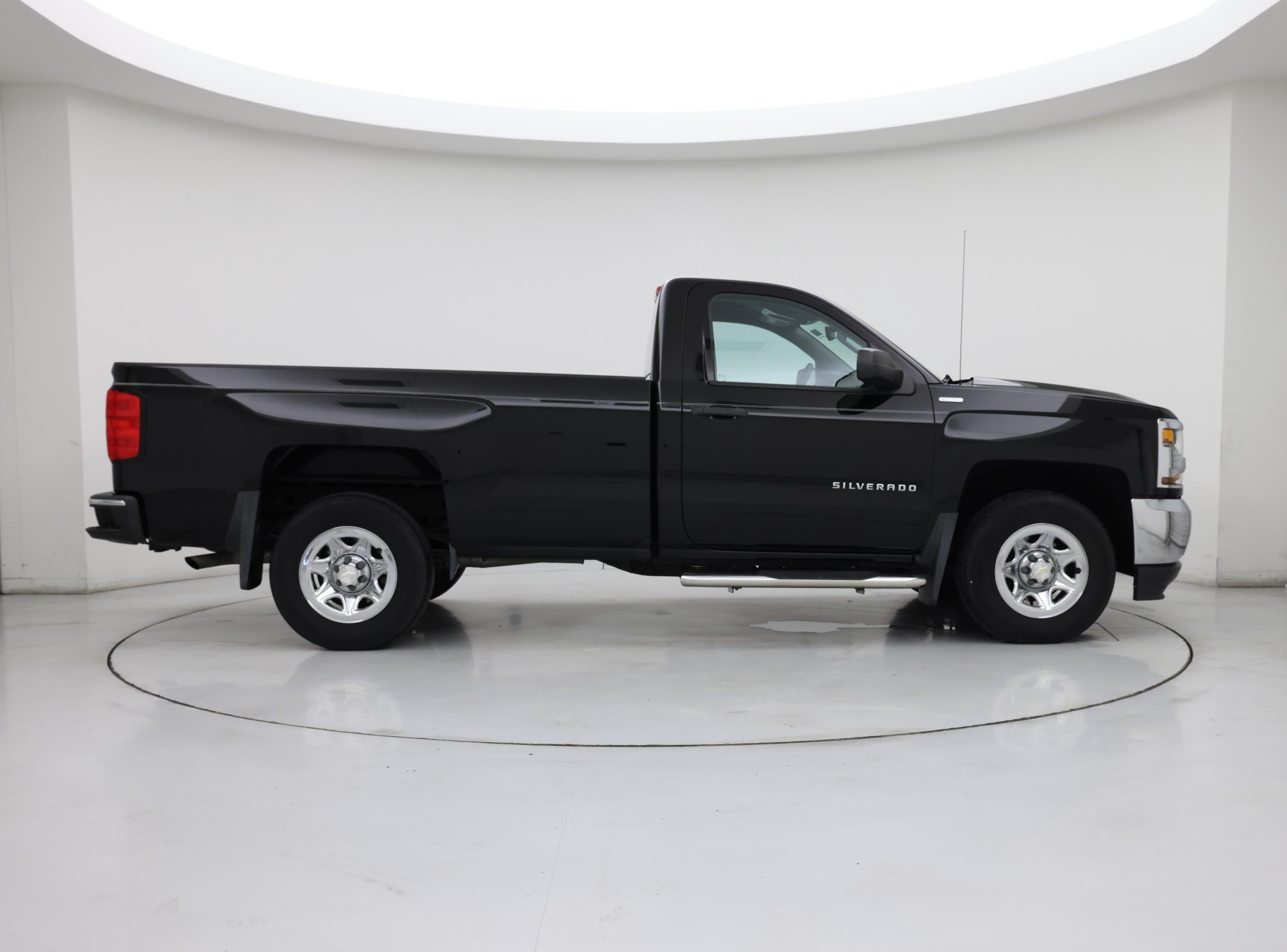 Thumbnail: 2017 Chevrolet Silverado 1500 - 7