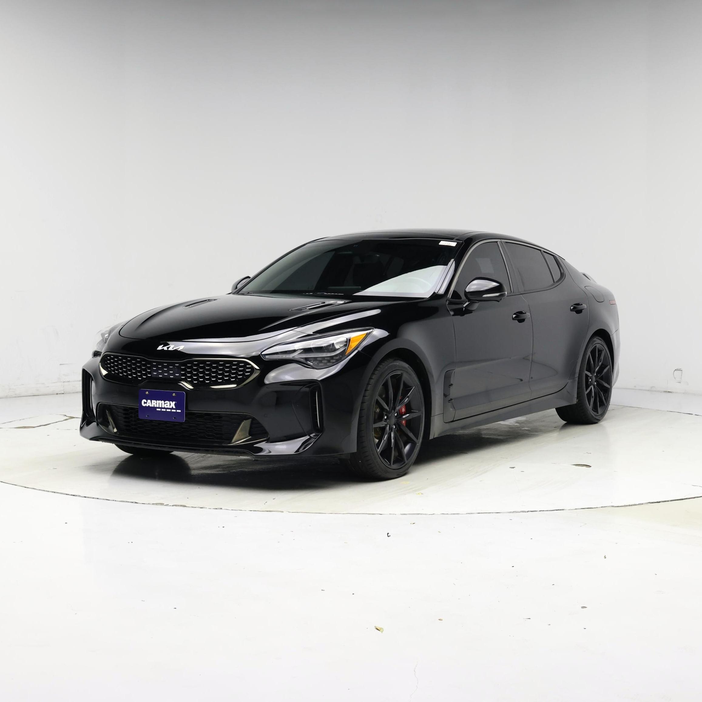 Thumbnail: 2022 Kia Stinger - 4