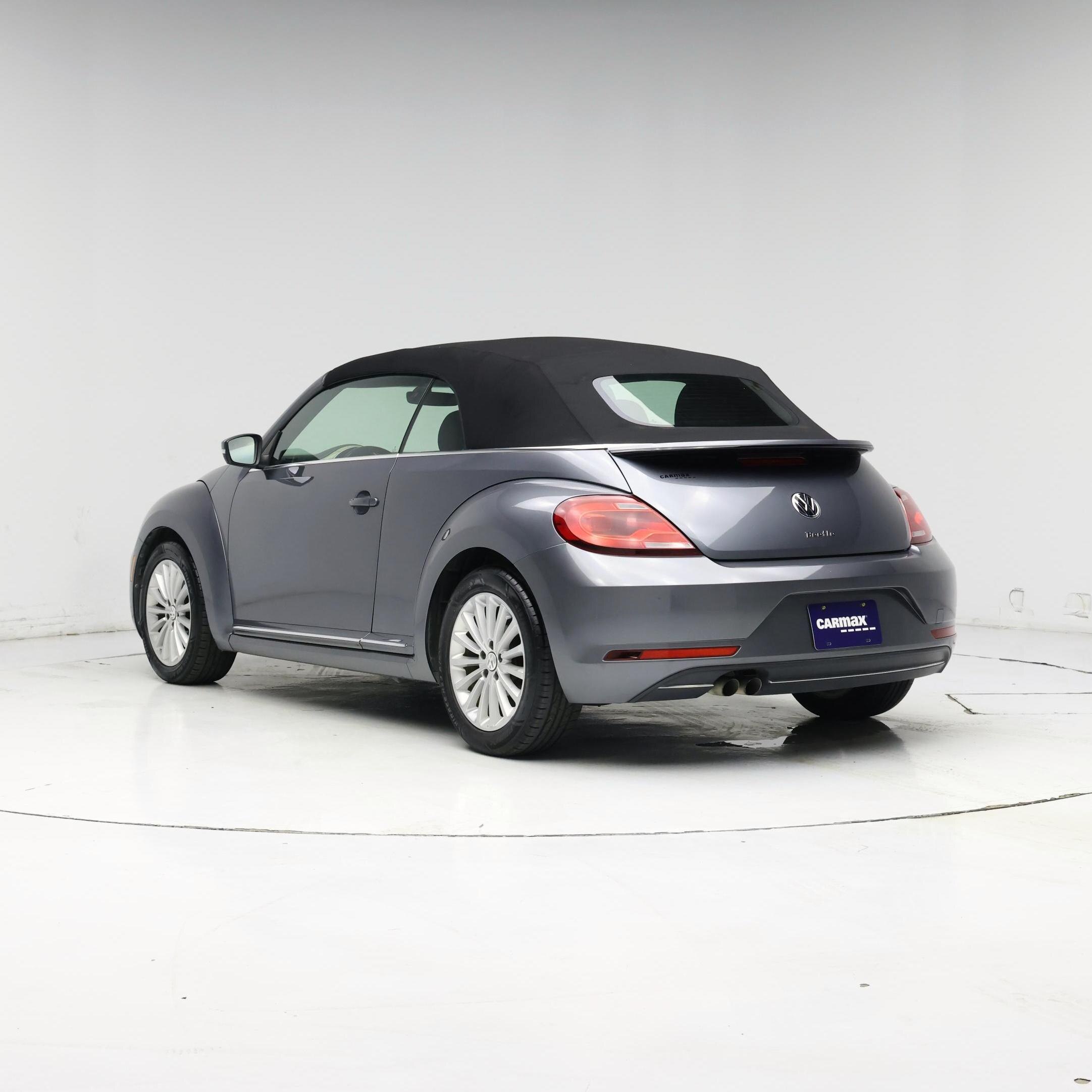 Thumbnail: 2019 Volkswagen Beetle - 2