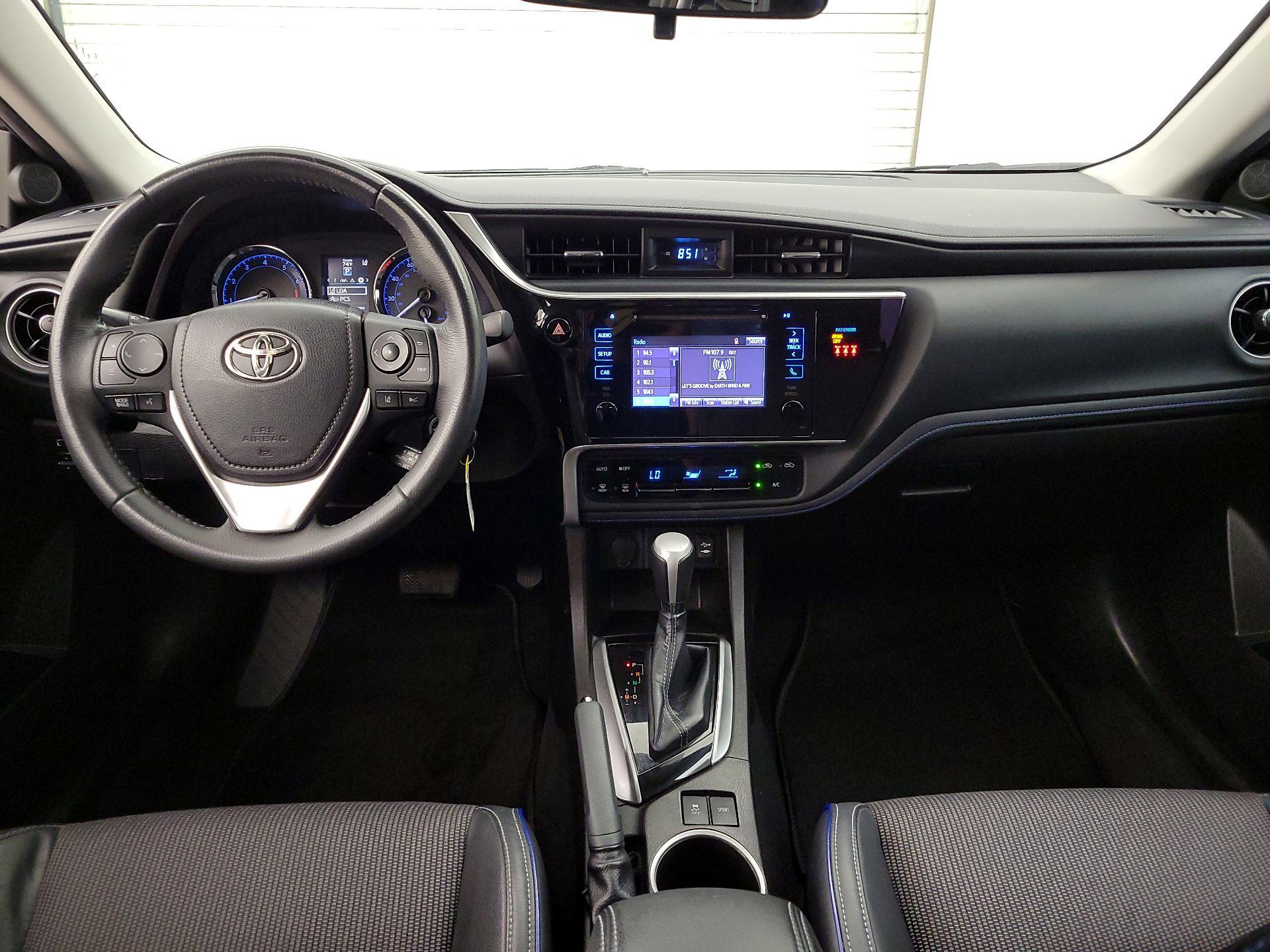 Thumbnail: 2018 Toyota Corolla - 9