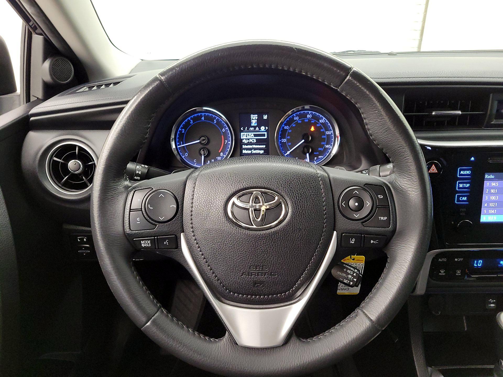 Thumbnail: 2018 Toyota Corolla - 10