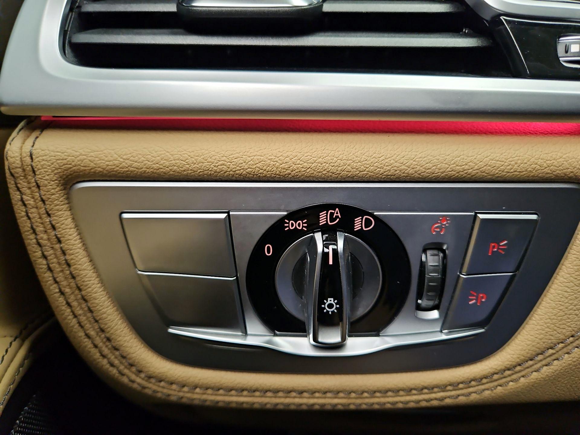 Thumbnail: 2022 BMW 7 Series - 13
